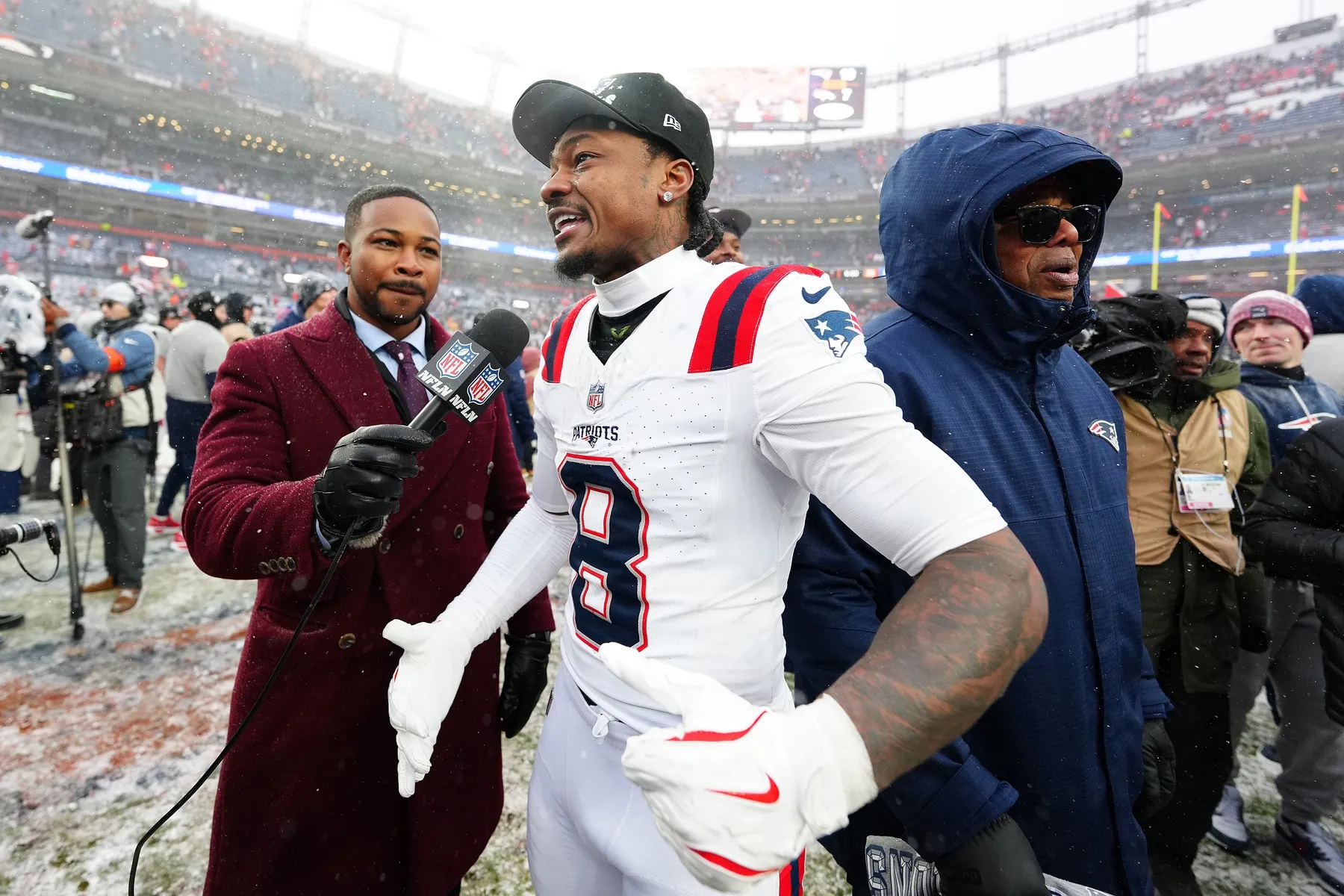 Patriots and Seahawks Set for Super Bowl Clash with New Faces in Spotlight