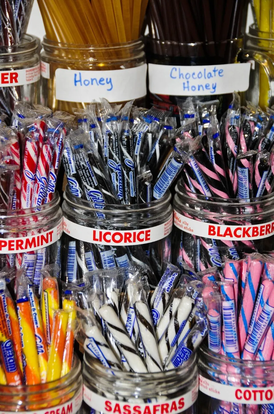 13 Forgotten Snacks You'd Only Find at Gas Stations in the 1960s