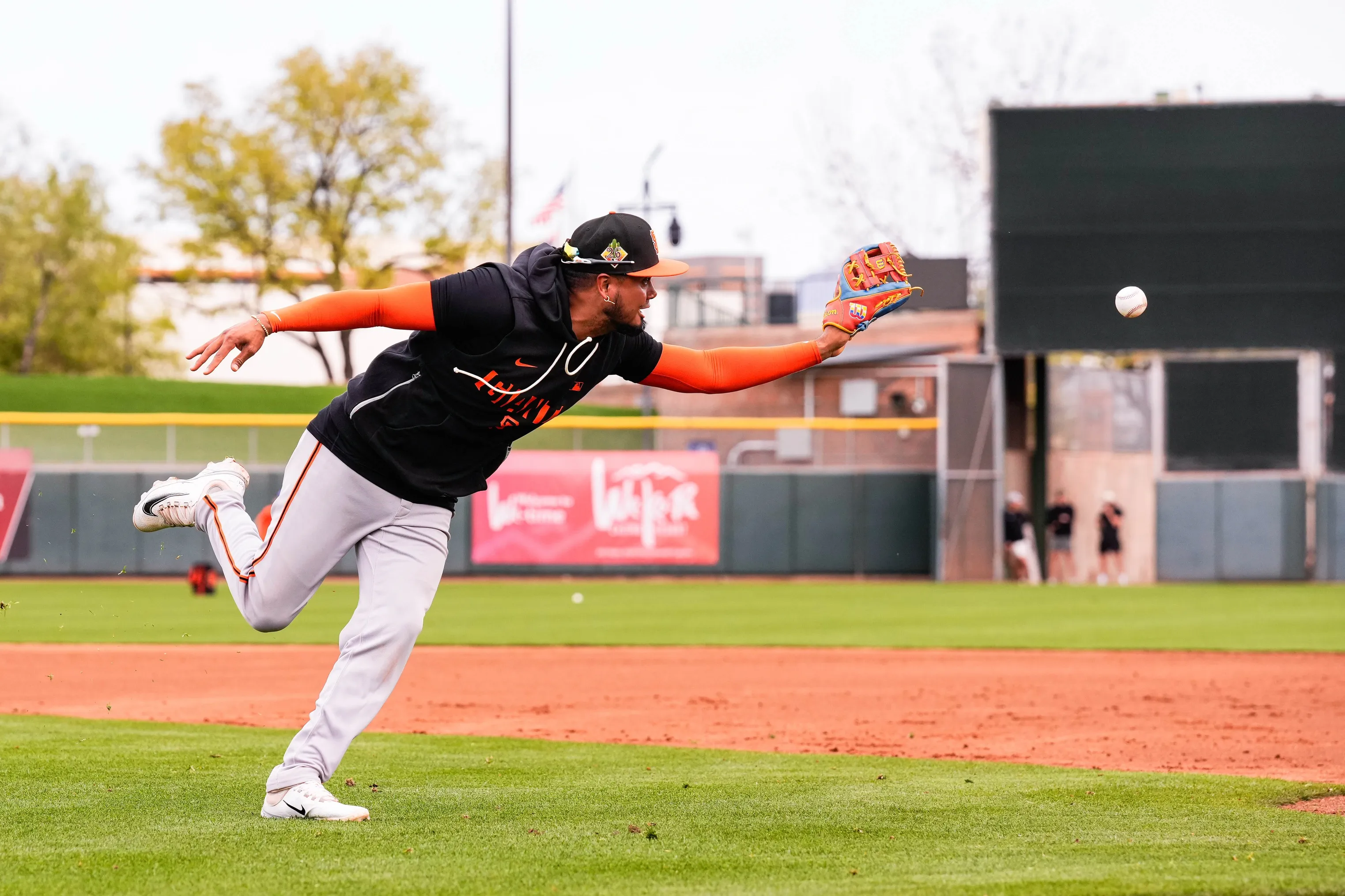 Luis Arraez Brings Classic Hitting Approach to San Francisco Giants