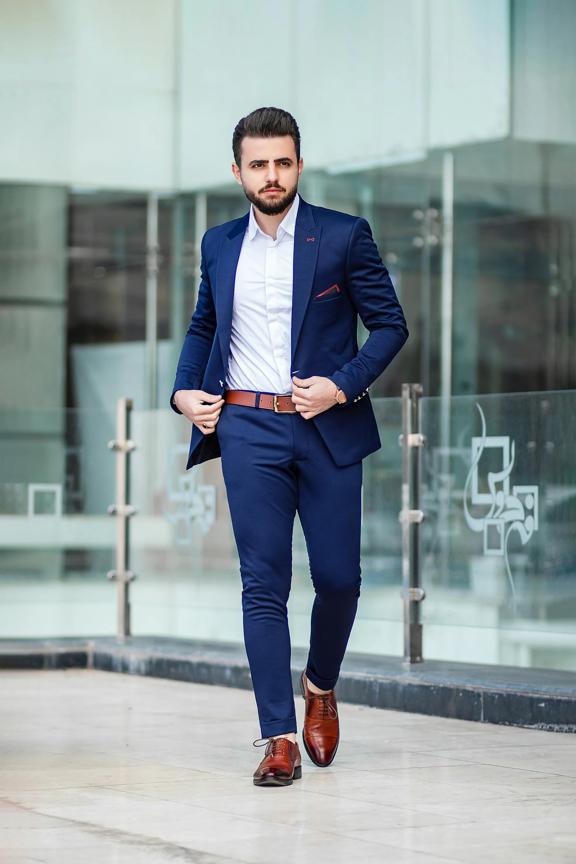  Mohamad Khosravi from Unsplash