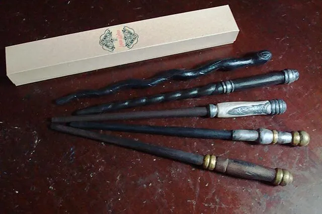 Magicstore on Wikimedia Commons 