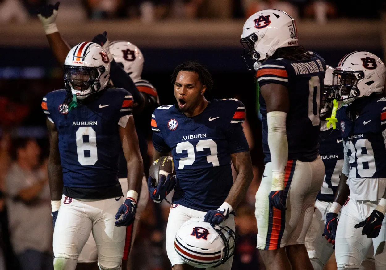 Ole Miss Strengthens Defense with Jay Crawford and Keaton Thomas Transfers
