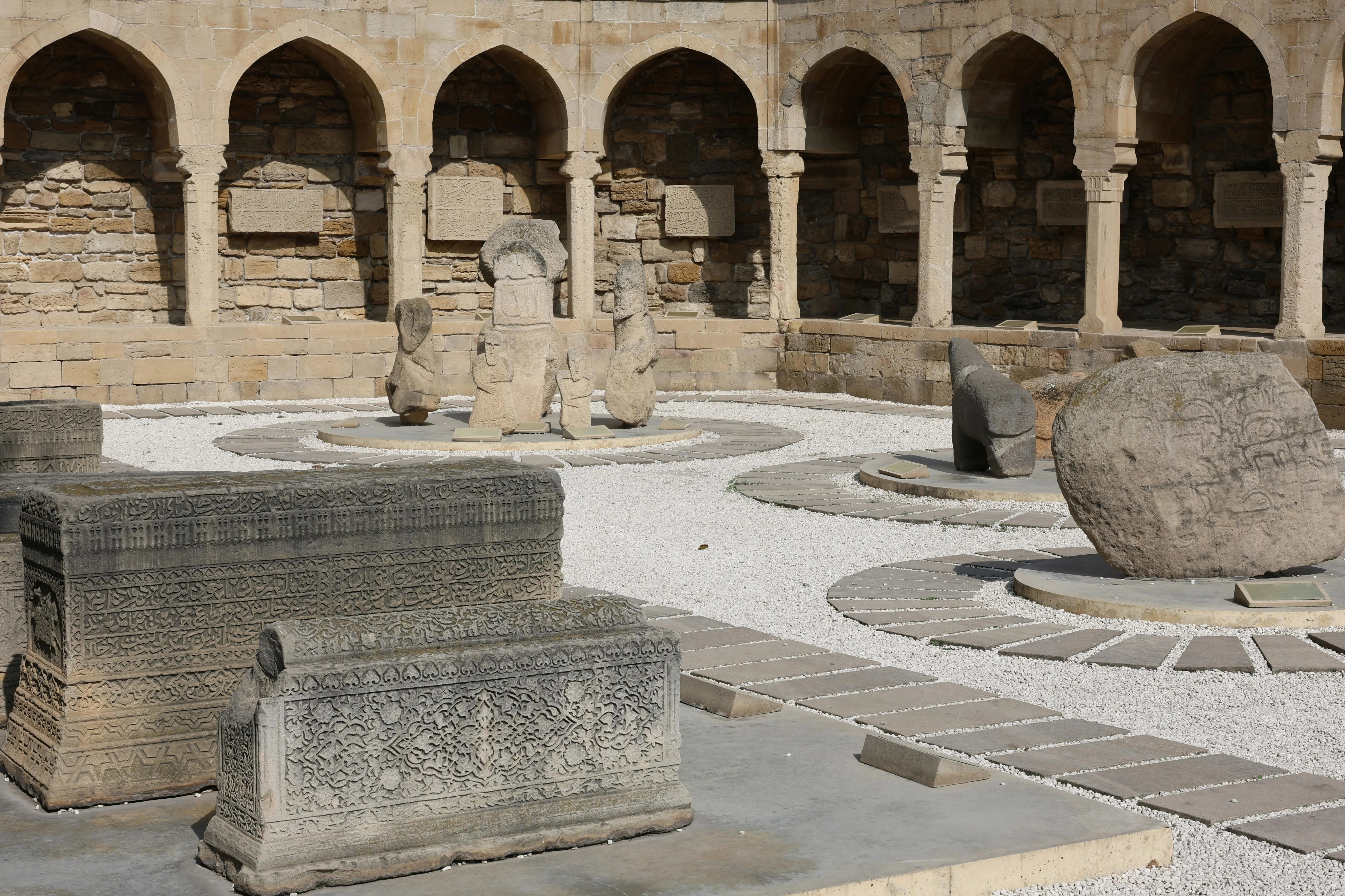 18 Ancient Monuments That Appear to Be Power Sources