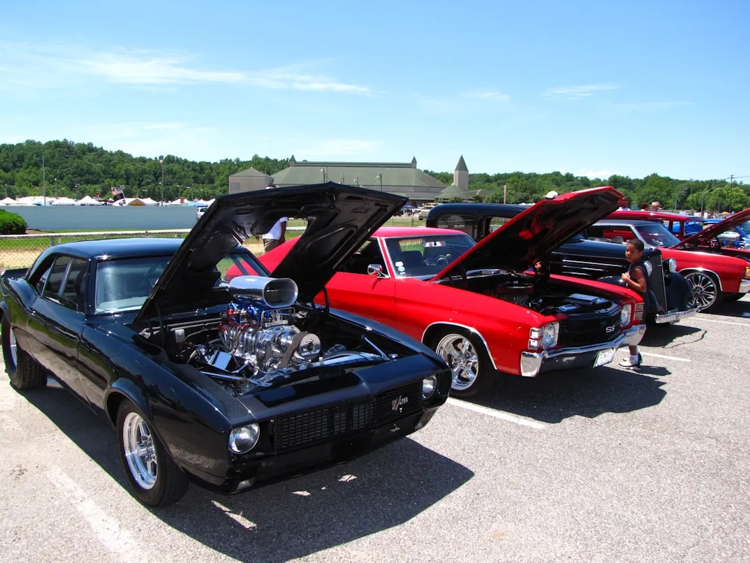 16 Retro Car Show Giveaways That Are Collectibles Now
