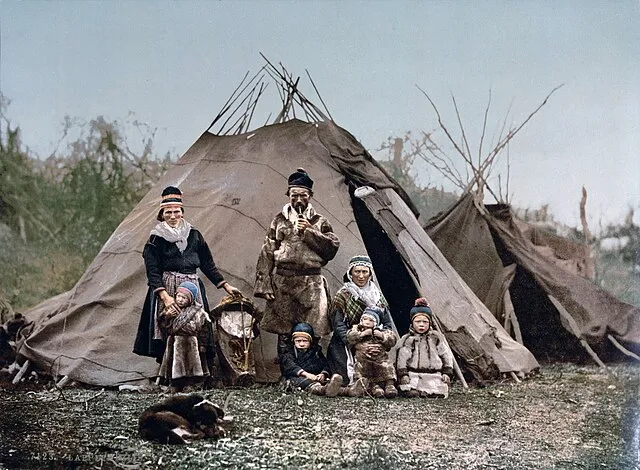 12 Family Traditions from the Past That Quietly Disappeared