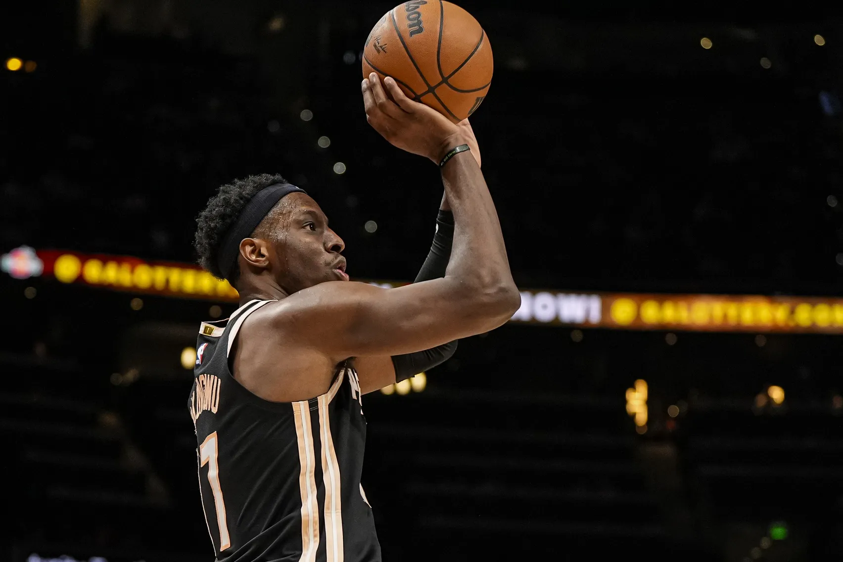 Okongwu, Bane Exchange Rekindles Tension as Hawks Take Control Over Magic