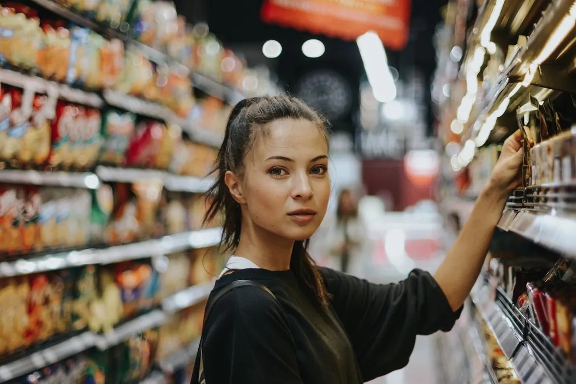 13 Things Every Grocery Store Used to Give Away for Free