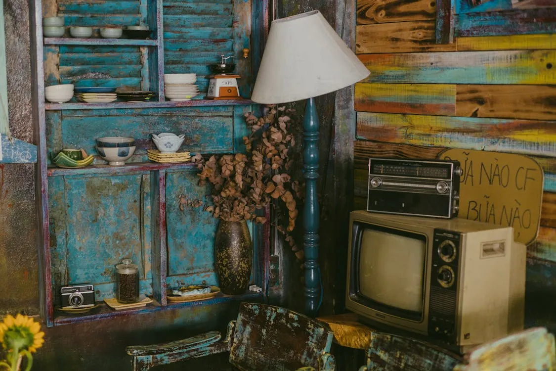 14 Things Every Home Included That Are Now Completely Gone