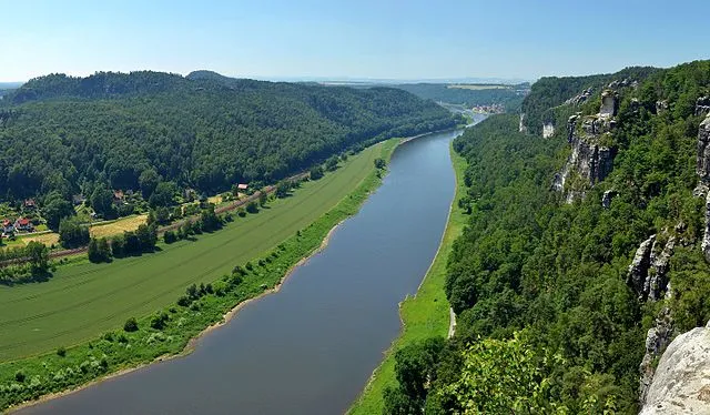 Pudelek on Wikimedia Commons 