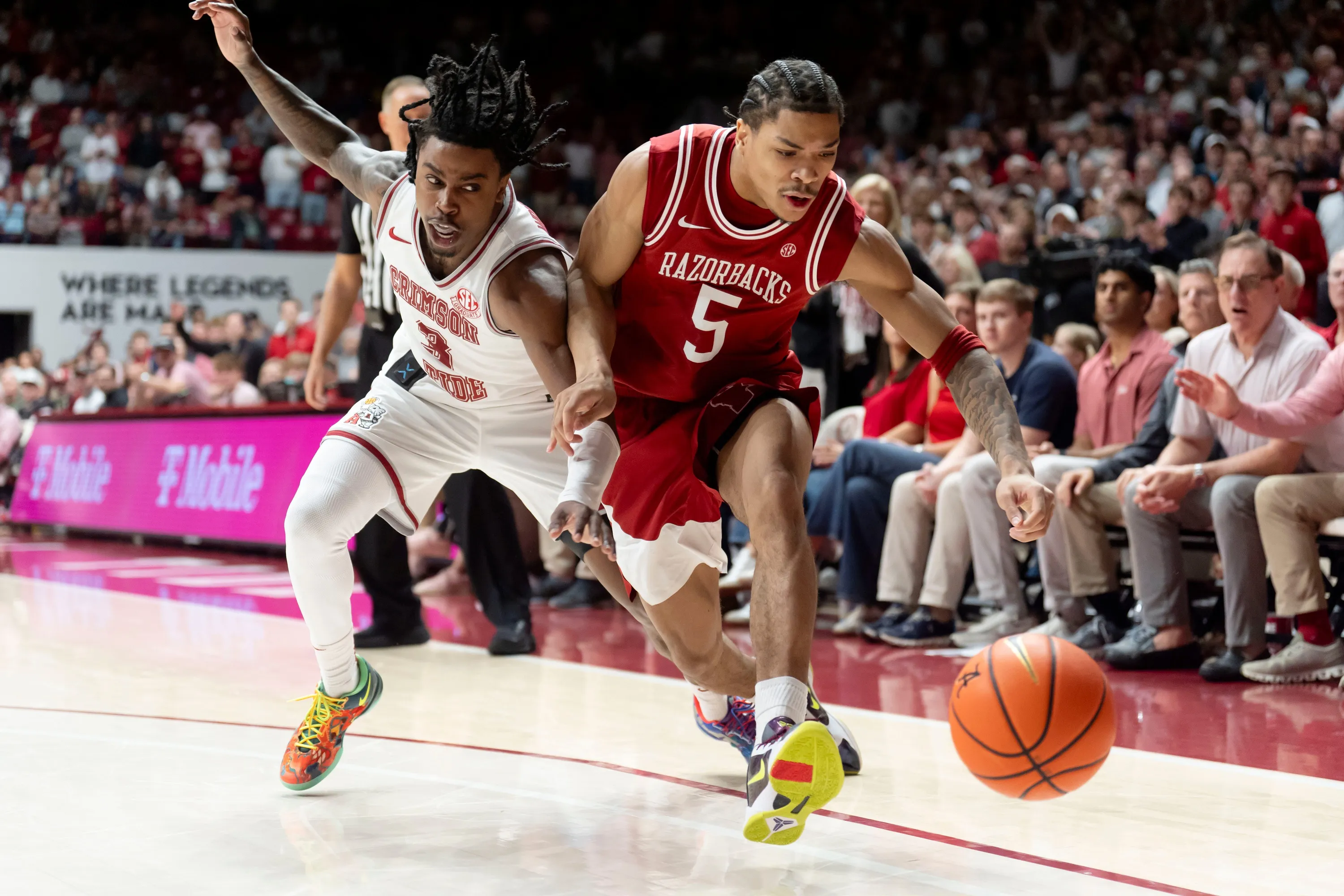 Alabama Survives Double-Overtime Thriller Against Arkansas, 117-115