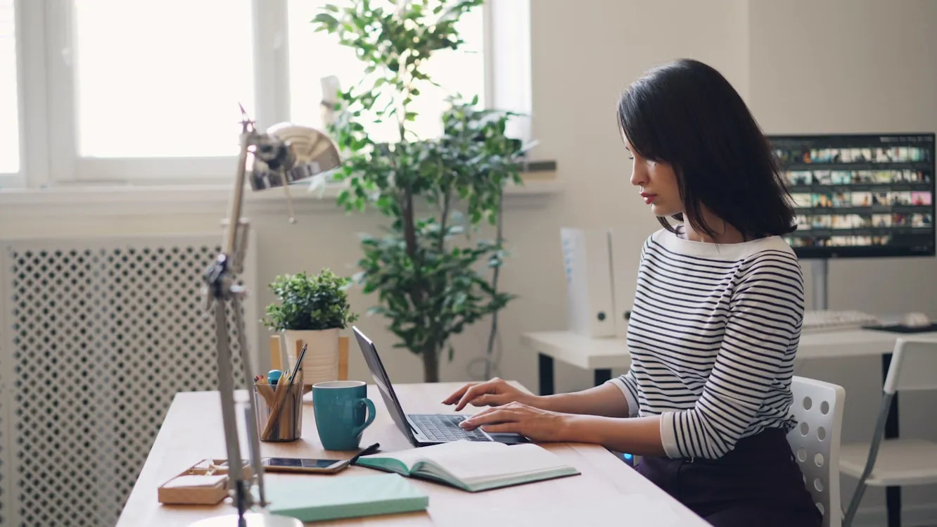20 Daily Routines That Were Once Universal