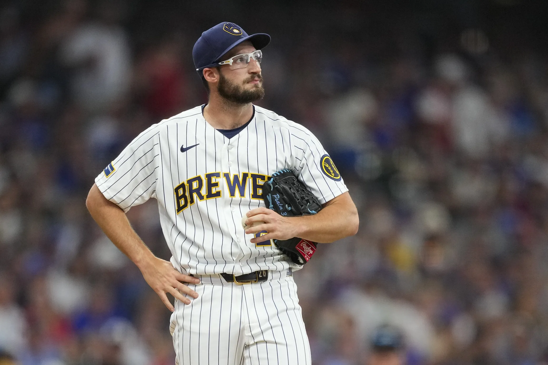 Aaron Ashby Nears Historic Relief Wins Mark as Brewers Continue First-Place Surge