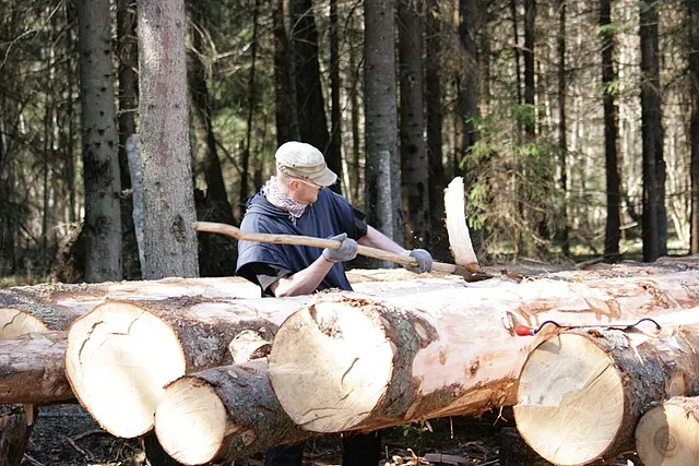 10 Handcrafted Trades That Require Years of Practice