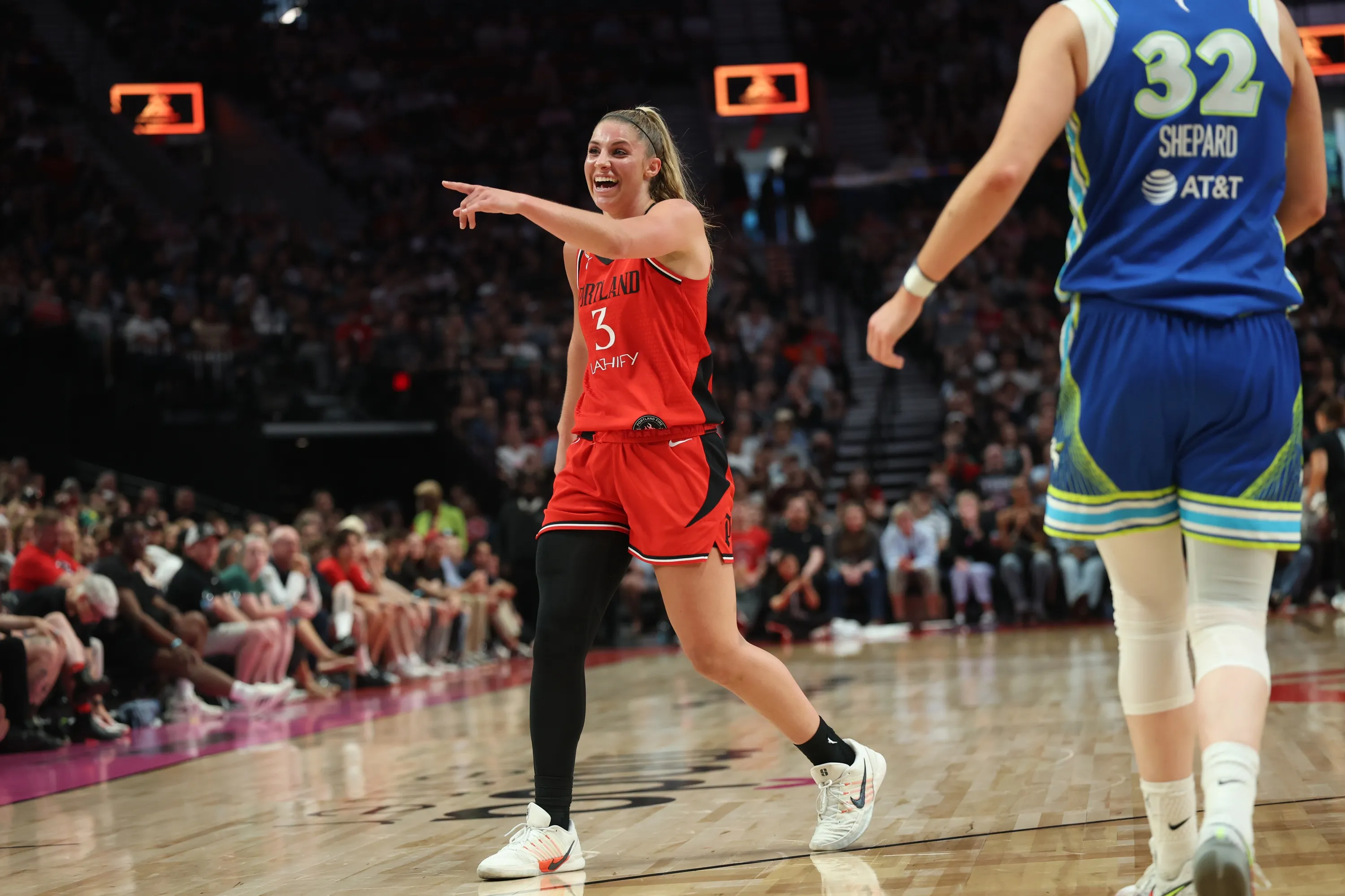 Sarah Ashlee Barker Thrives in Portland After Sparks Departure, Shooting Surge