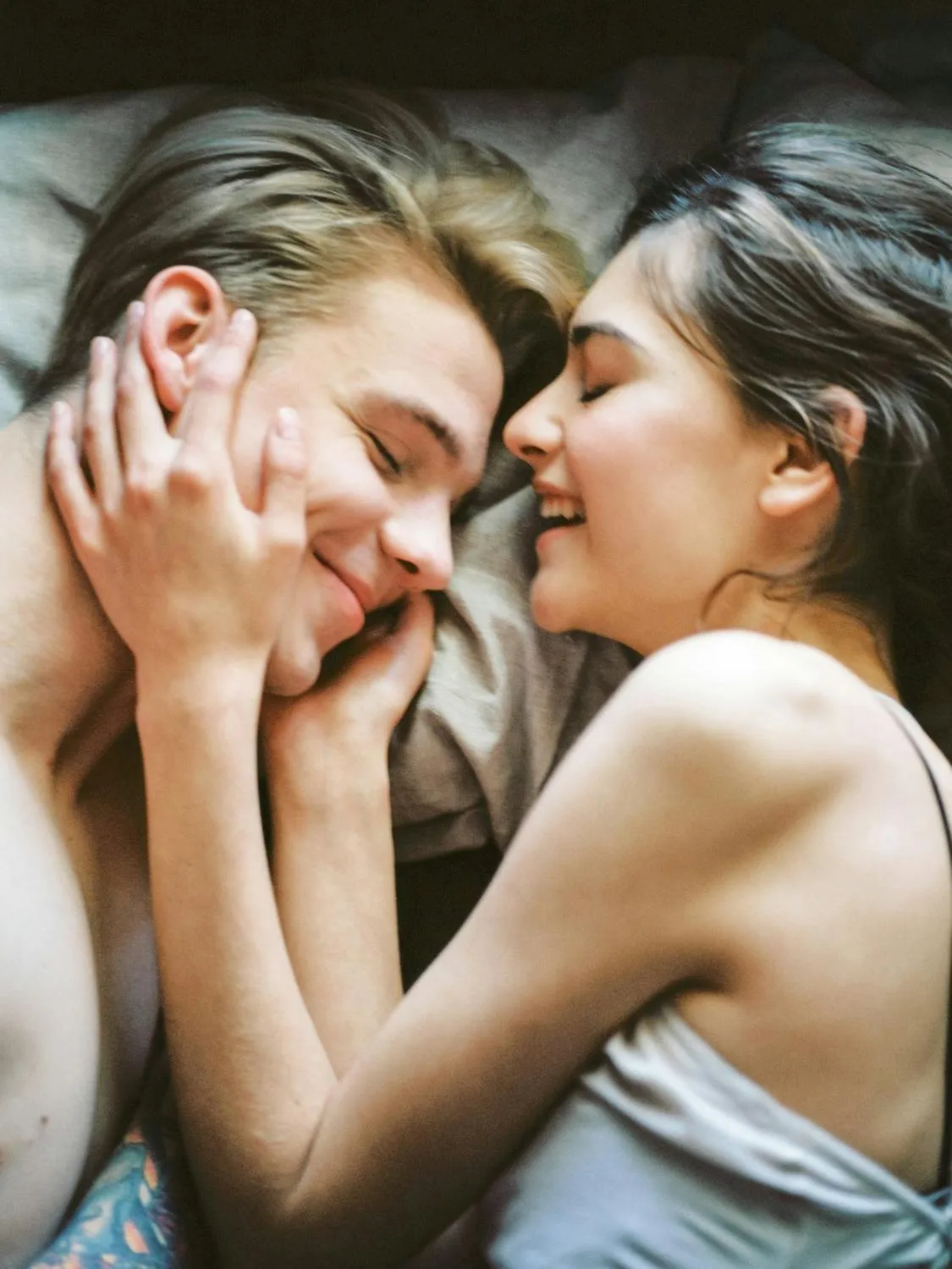 20 Morning Habits Happy Couples Swear By