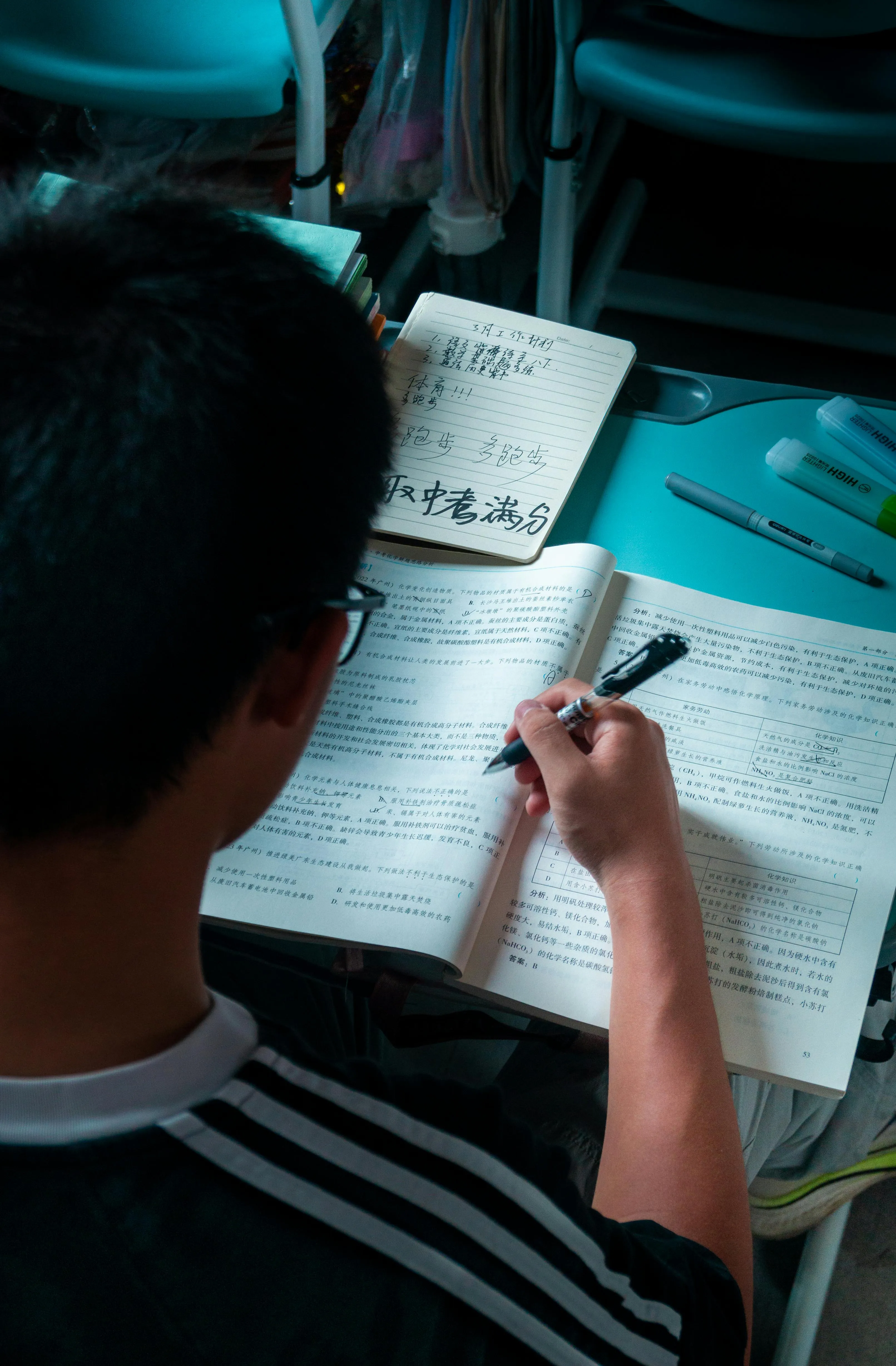 Codingcow Lee on Pexels
