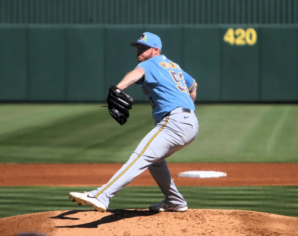 Brandon Woodruff Focused on Health, Leadership as Brewers Open Spring Training