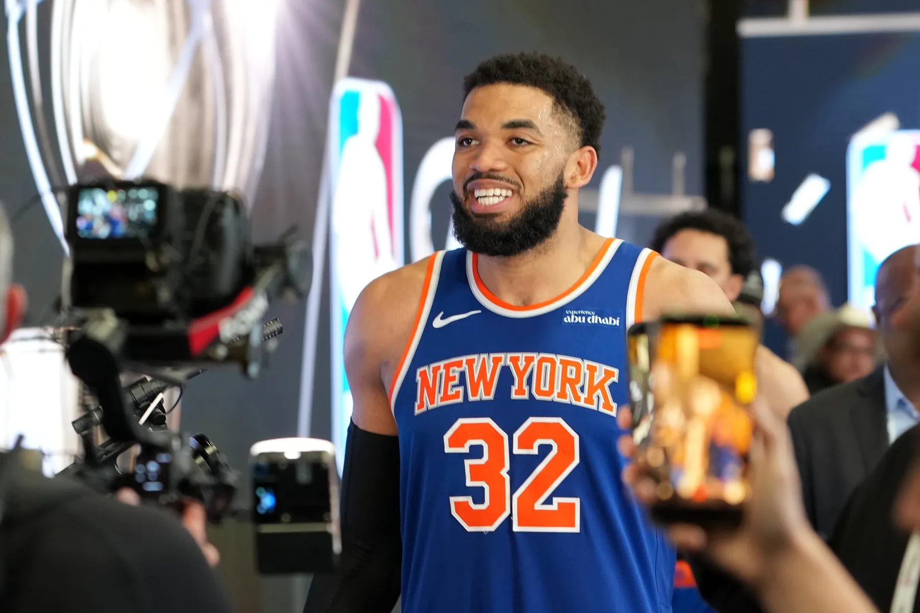 Karl-Anthony Towns Honors Late Mother After Knicks Edge Spurs in Game 2 Thriller