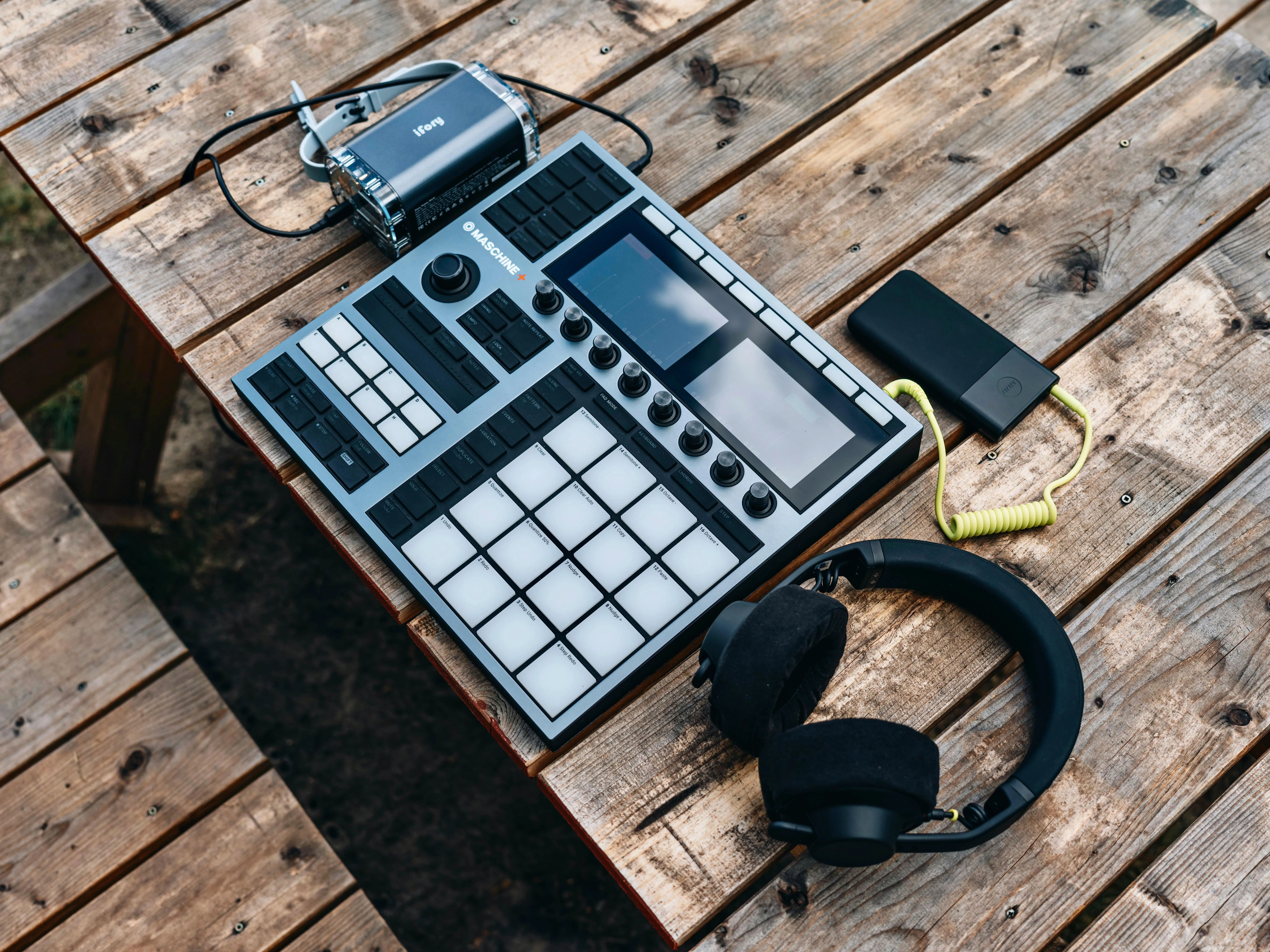 12 Obsolete ’80s Portable Music Devices That Are Rare