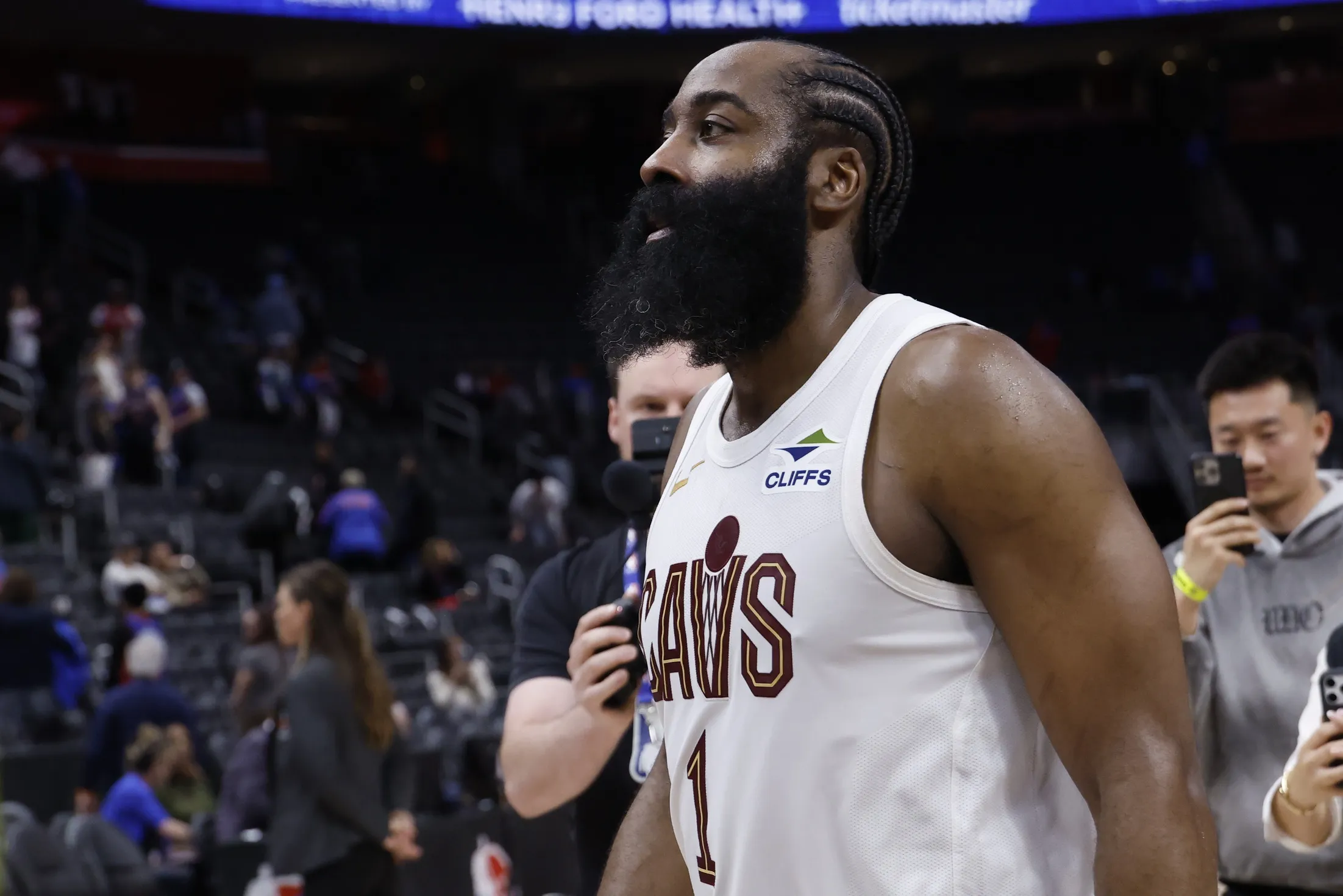 James Harden Leads Cavaliers Past Pistons Despite Late Free-Throw Struggles