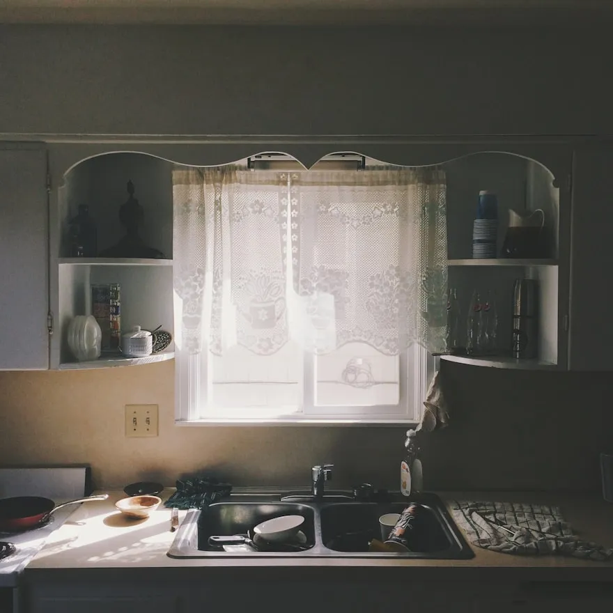 Greg Rakozy from Unsplash