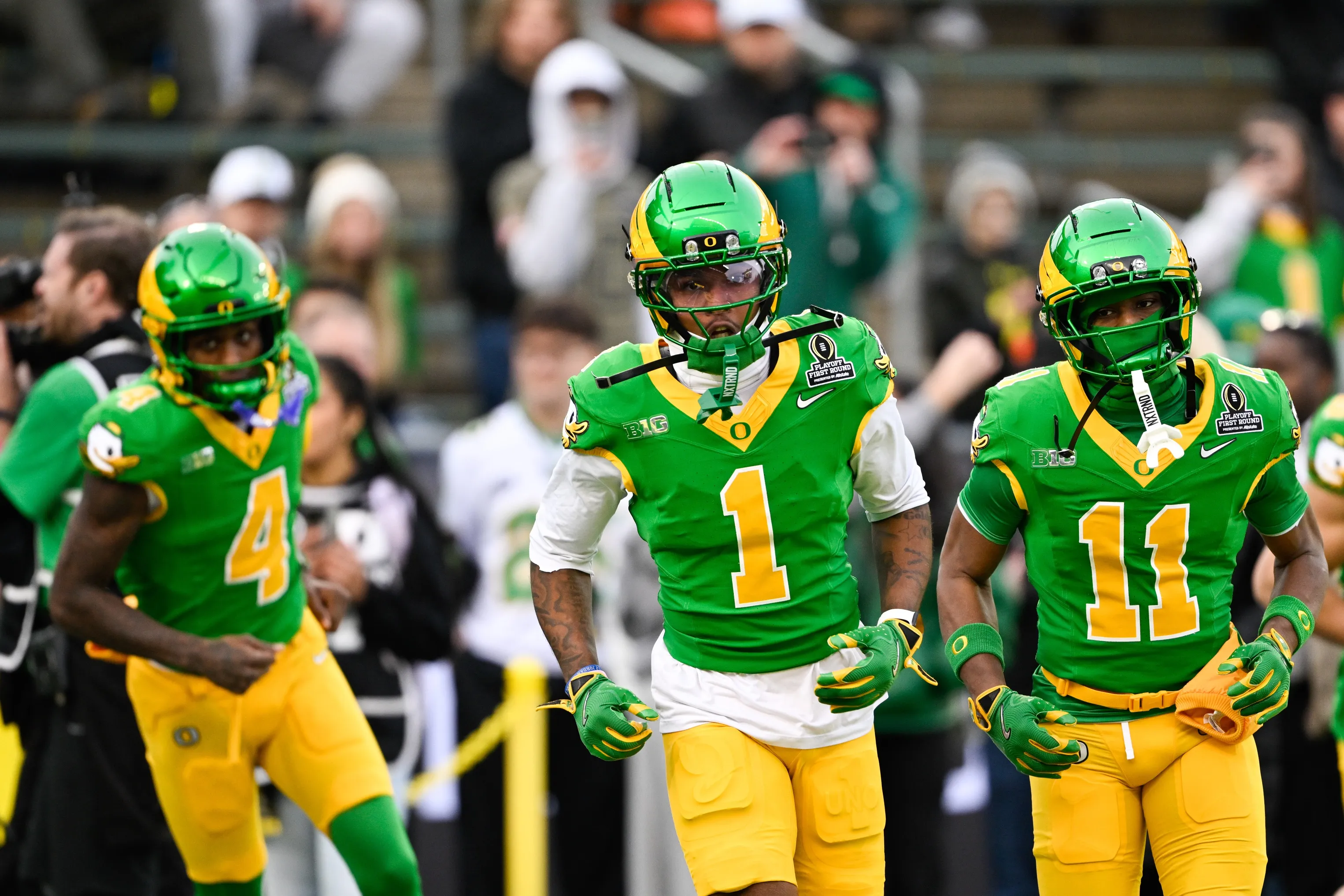 Oregon Receivers Dakorien Moore and Gary Bryant Jr. Cleared for Orange Bowl; Evan Stewart Remains Out