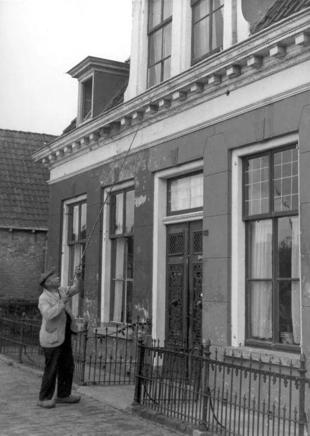  Nationaal Archief  on Wikimedia Commons