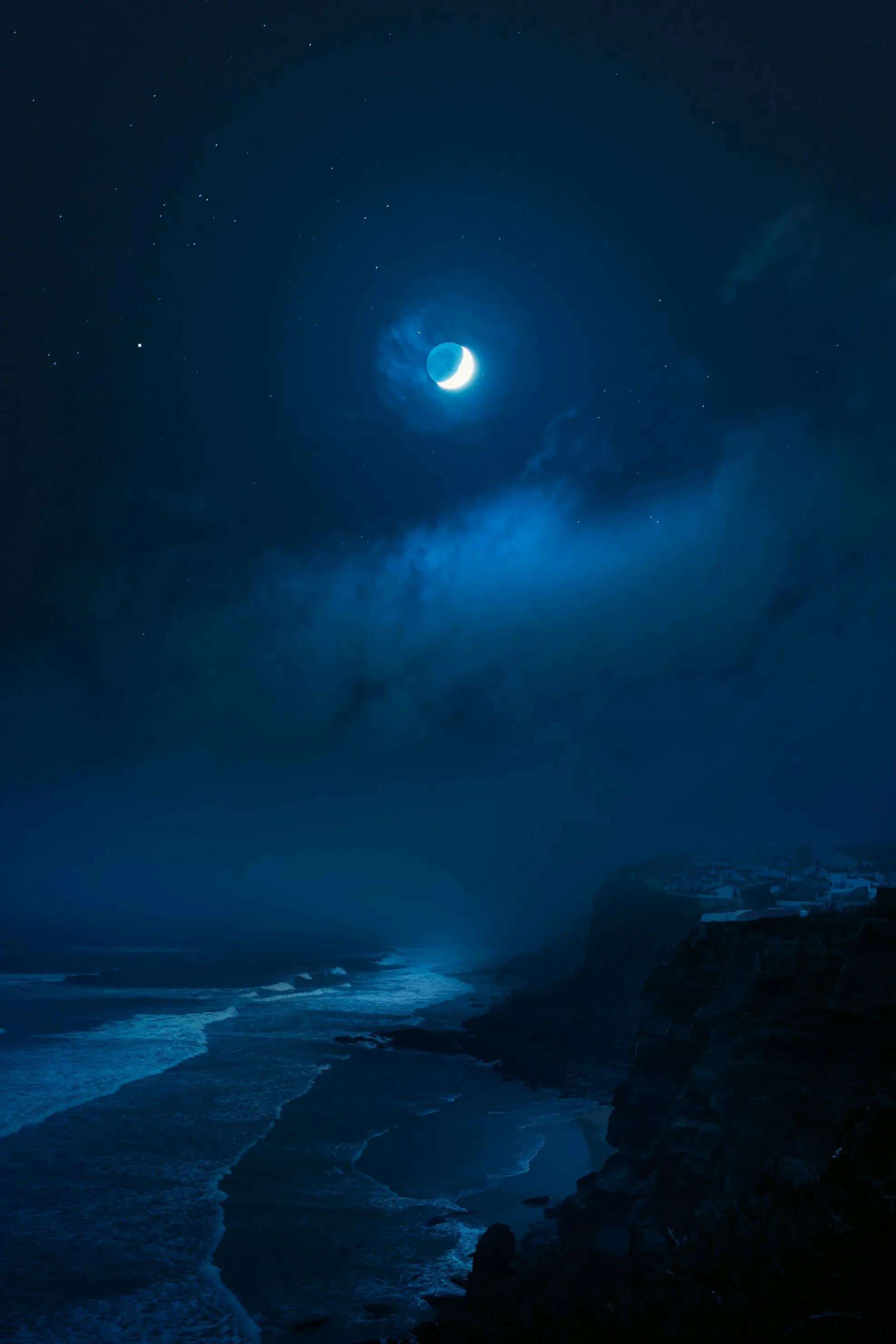  Luca Bravo from Unsplash