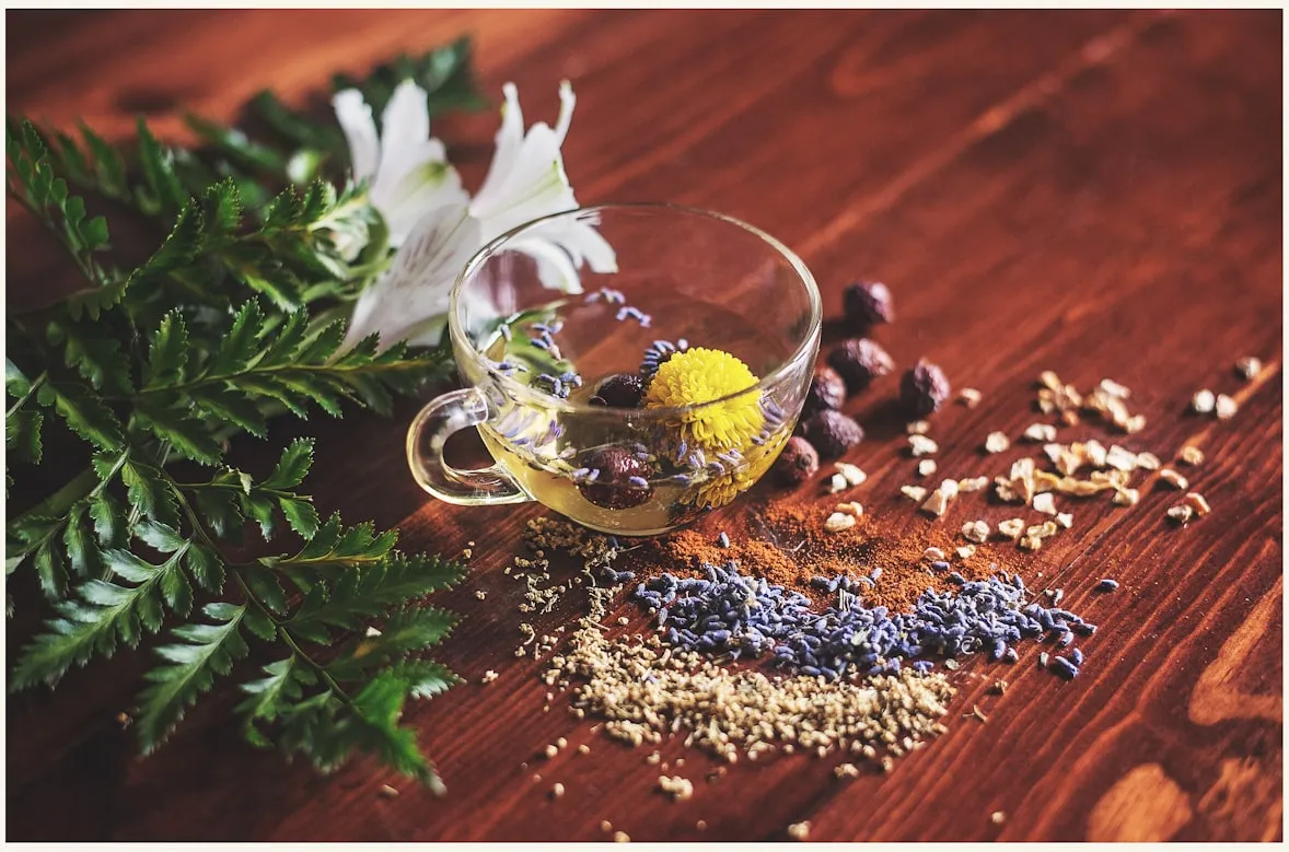 Lisa Hobbs from Unsplash