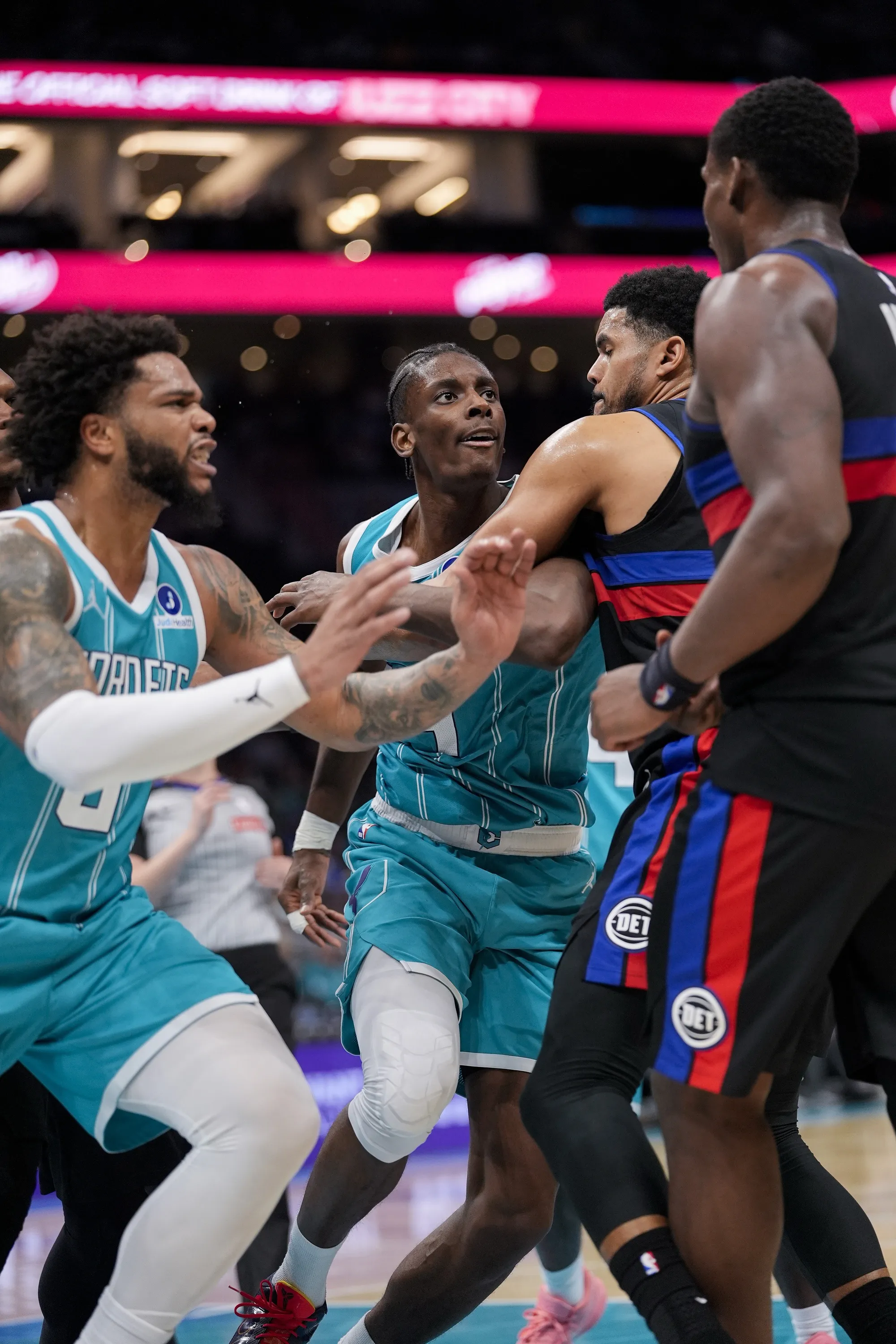 Tempers Flare as Hornets–Pistons Clash Leads to Multiple Ejections