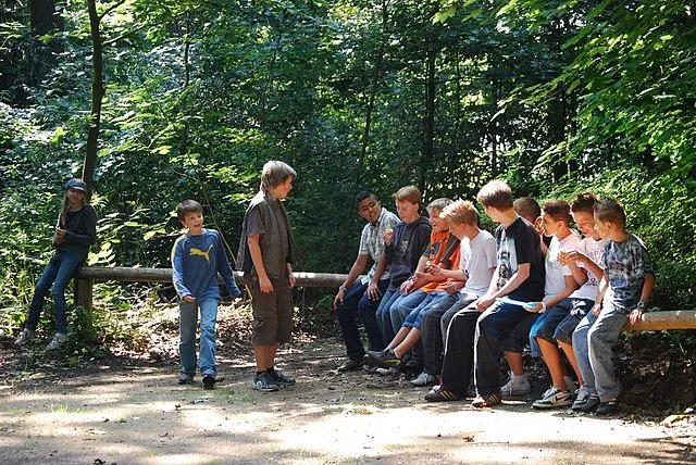 15 Places Teenagers Spent Hours at in the 1970s That Vanished