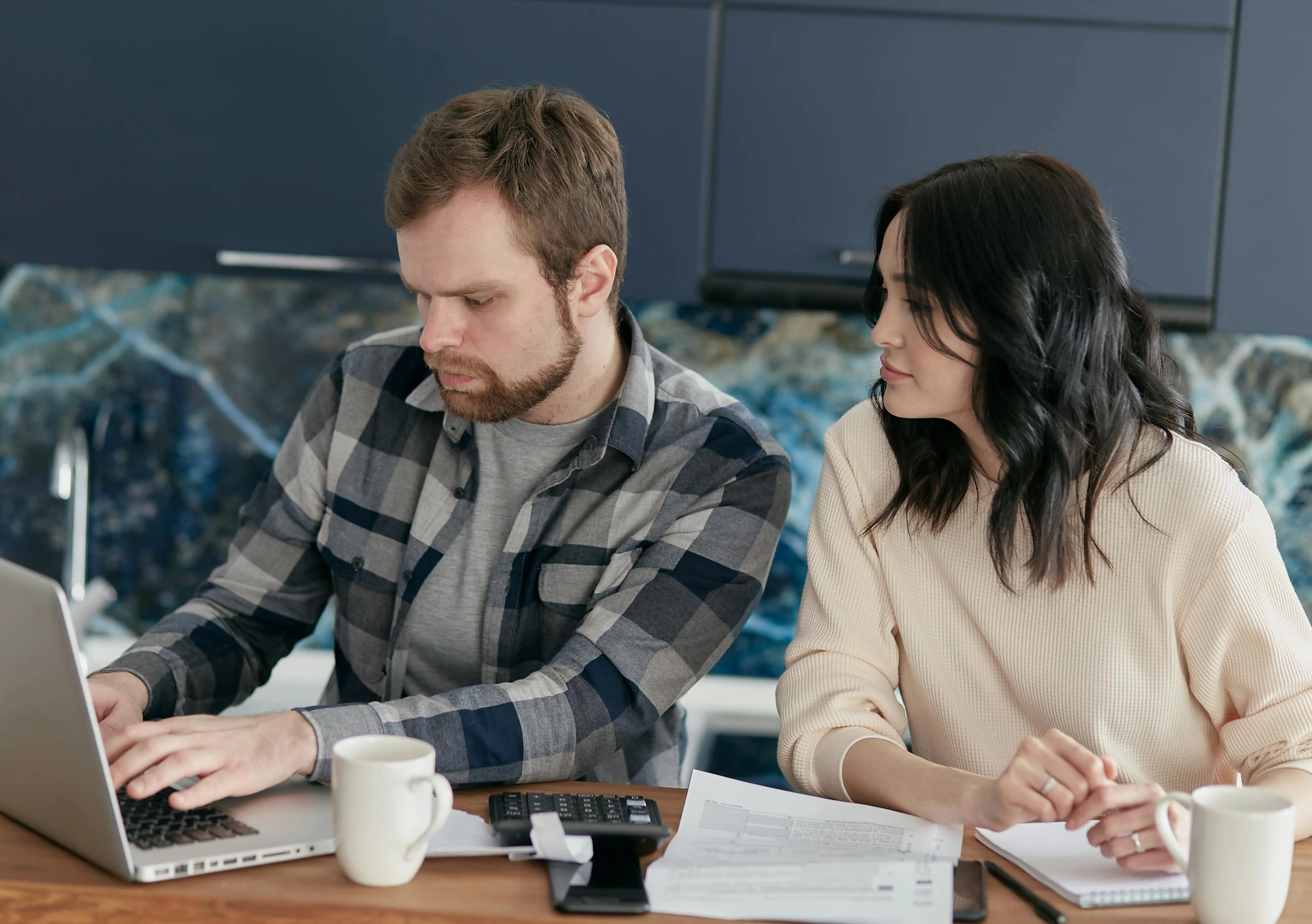20 Ways Families Handled Household Finances