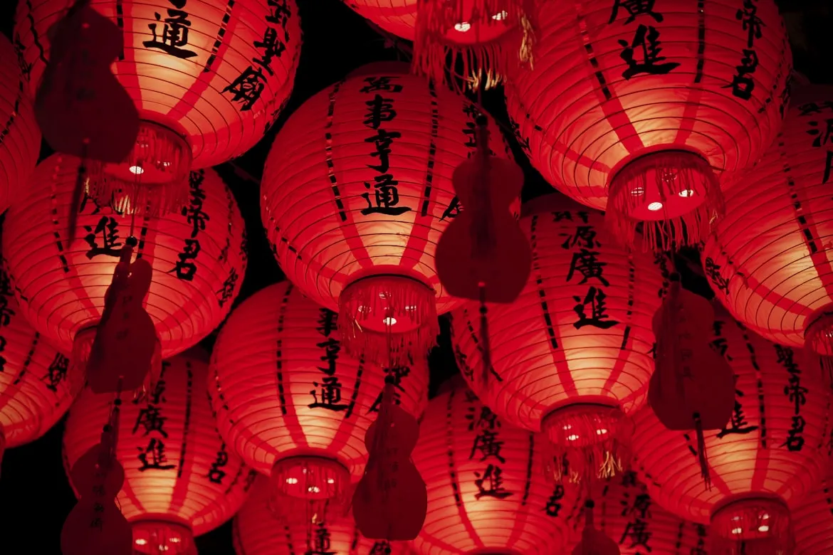 12 Social Customs That Varied by Region