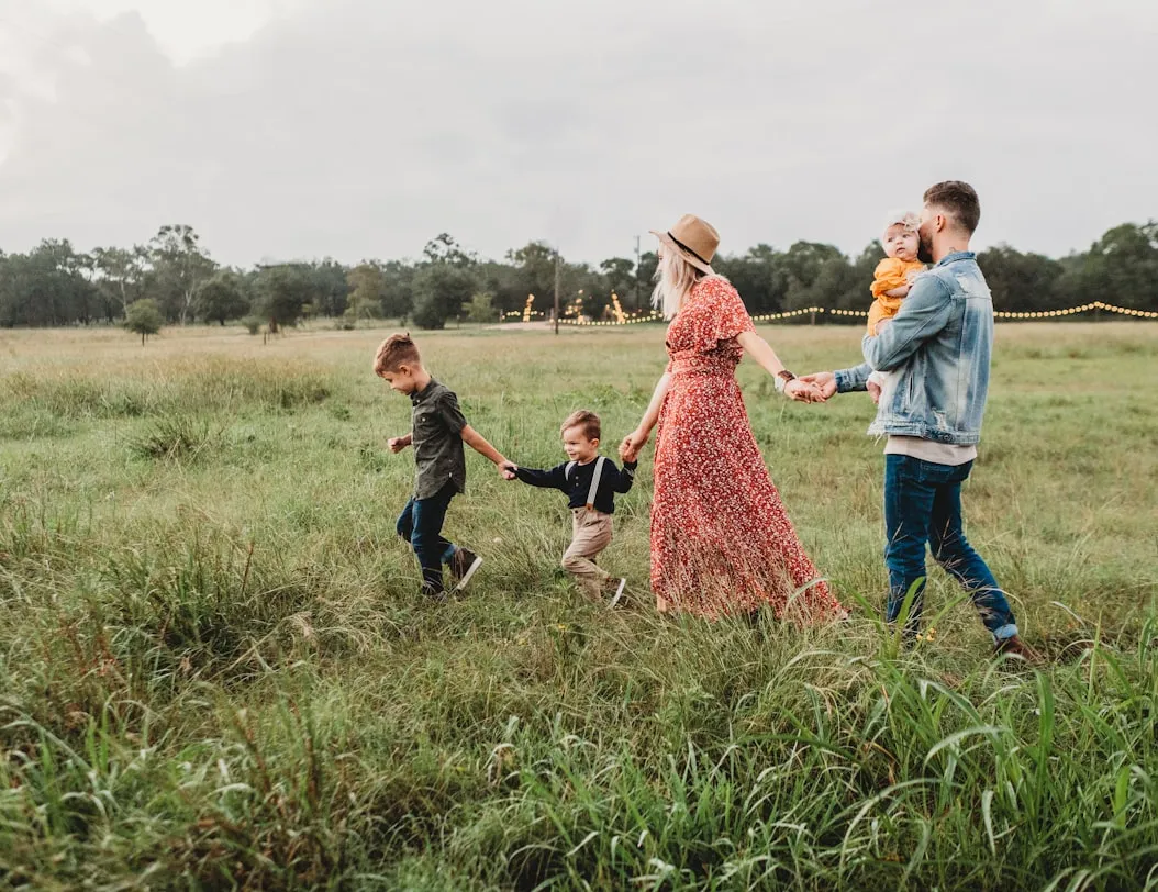 20 Traditions Families Used to Mark Seasonal Changes