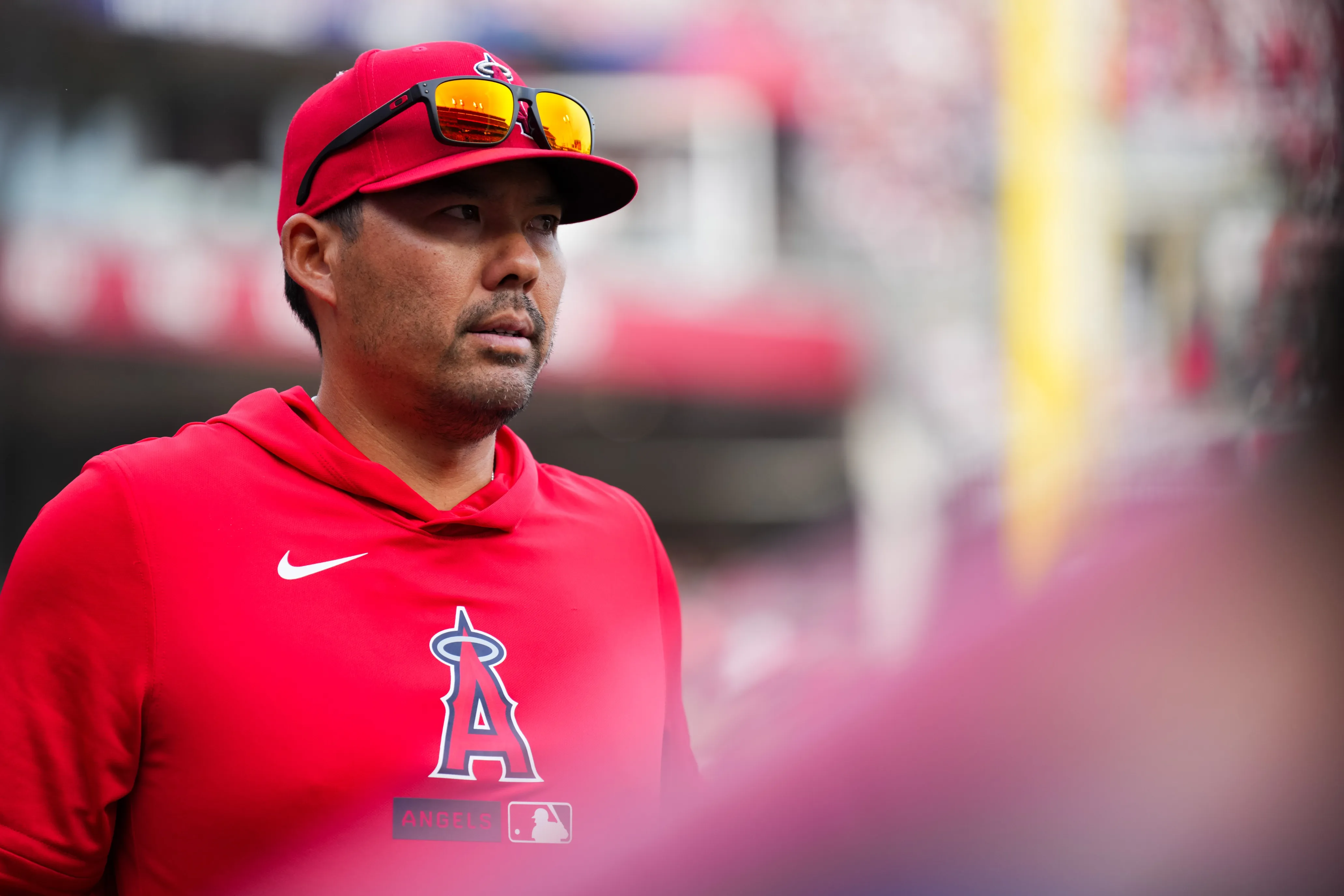 Angels’ Early Struggles Continue as Front Office Stands Behind Kurt Suzuki