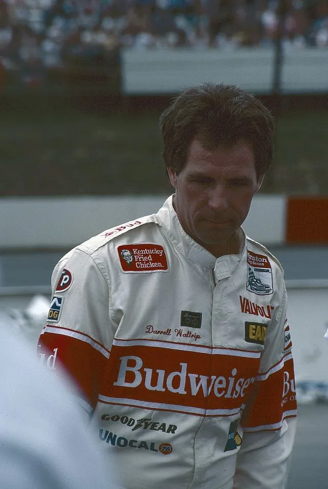 Ted Van Pelt on Wikimedia Commons 