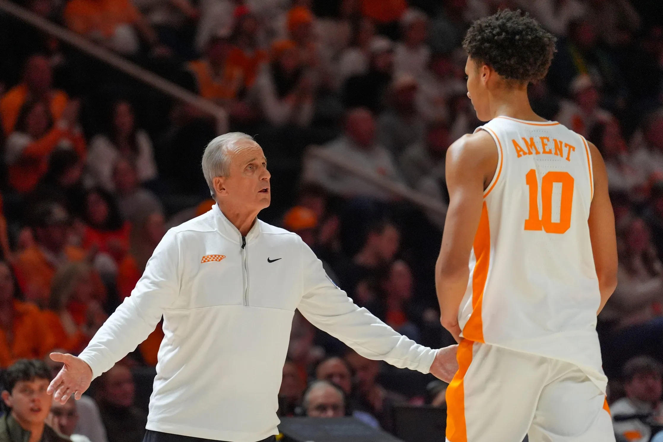 Tennessee Stops Skid With 78-59 Win Over South Carolina