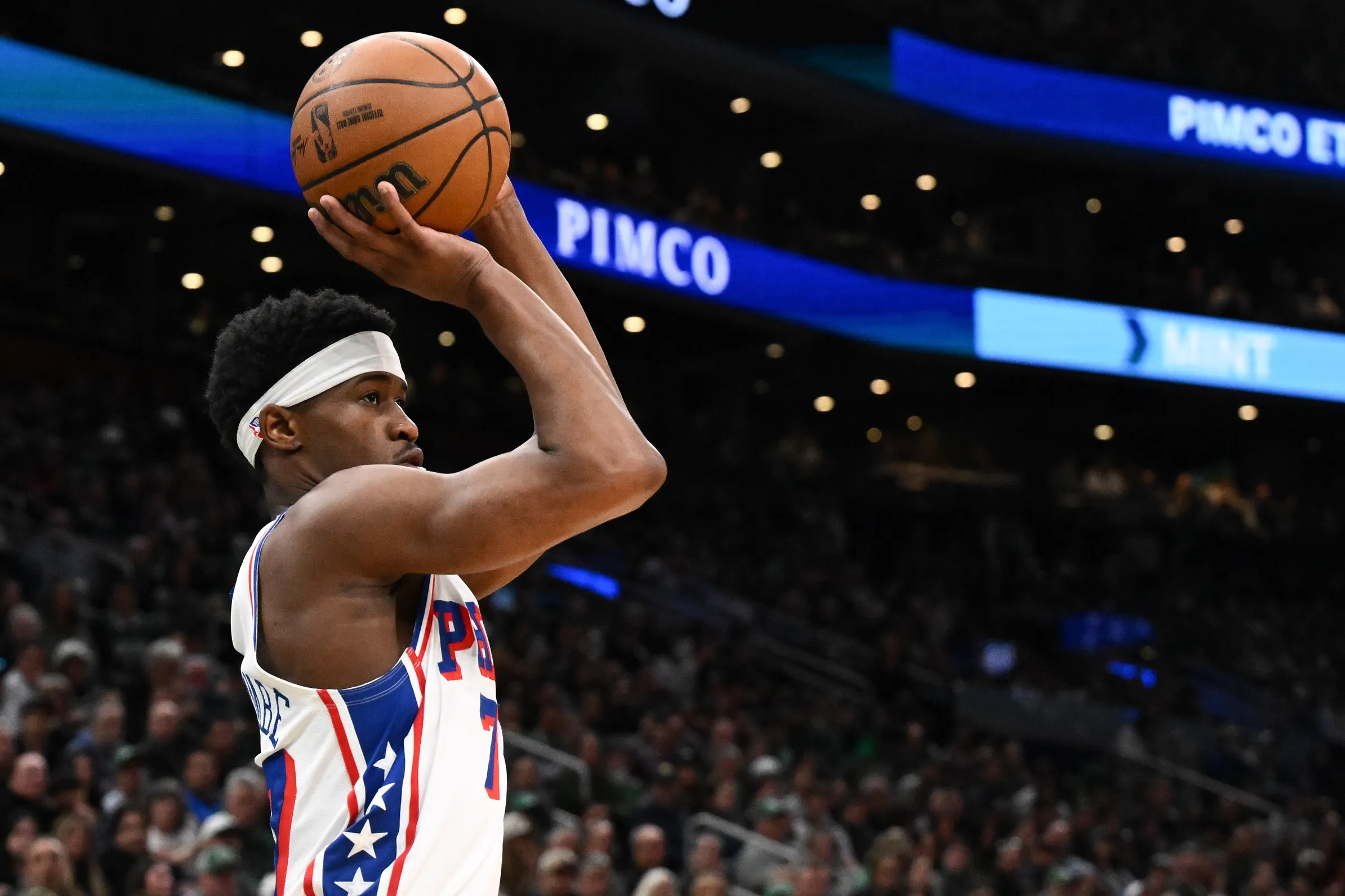 Edgecombe, Maxey Lift Sixers Past Celtics in Game 2 Thriller