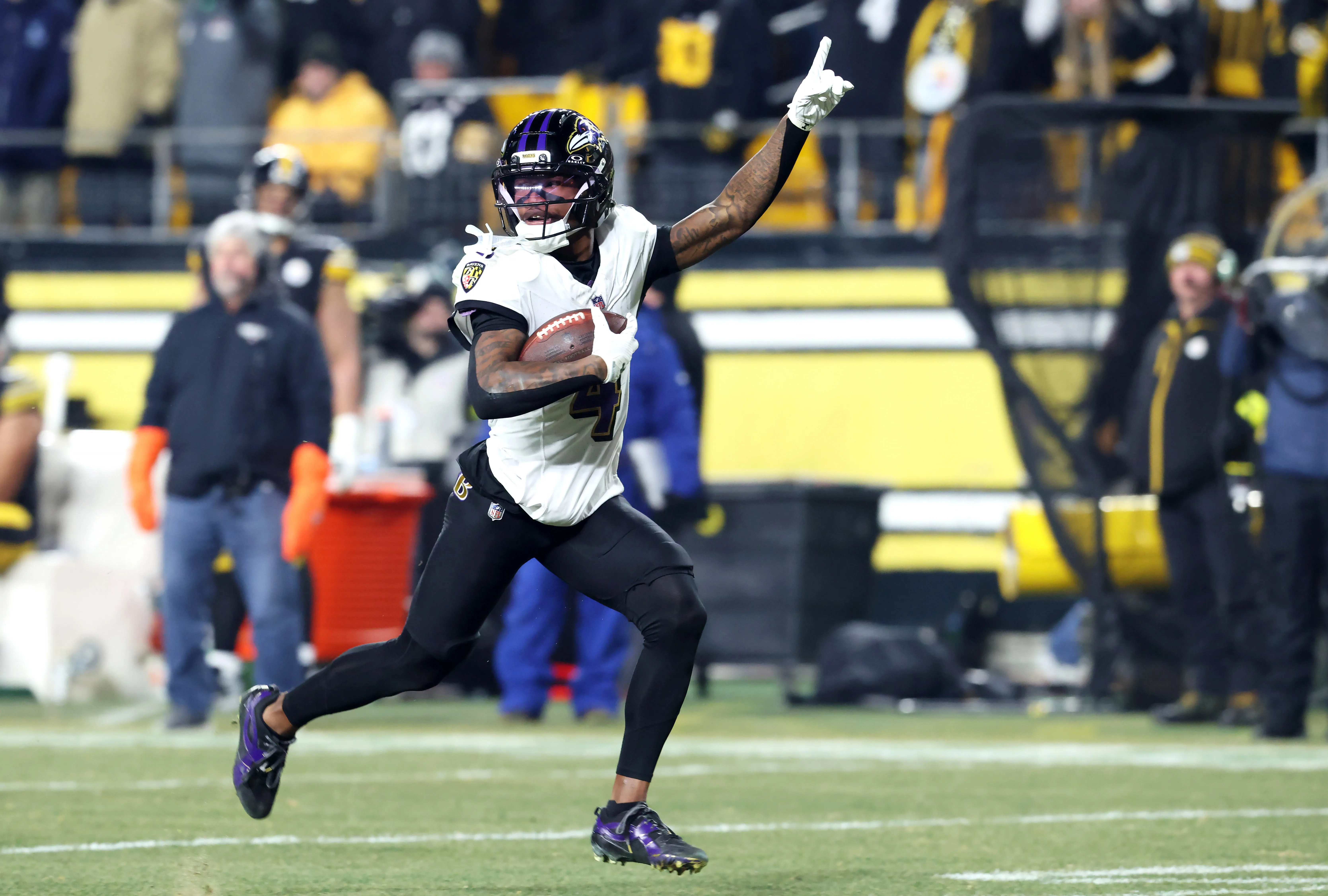 “I just put my helmet on and hit it, straight to the locker room,” Zay Flowers revisits the kick that ended the Ravens’ season