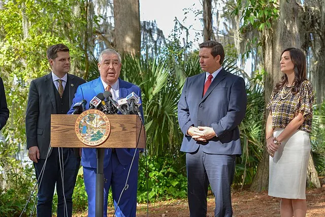 Government of Florida on Wikimedia Commons 