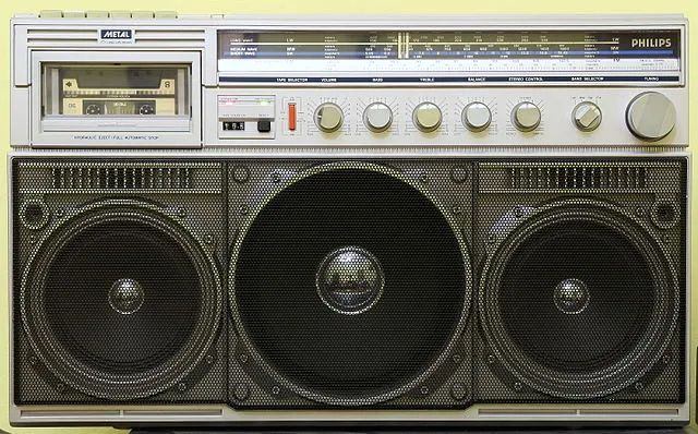Retired electrician on Wikimedia Commons
