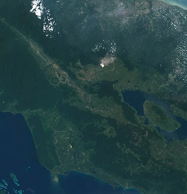 O.V.E.R.V.I.E.W. on Wikimedia Commons