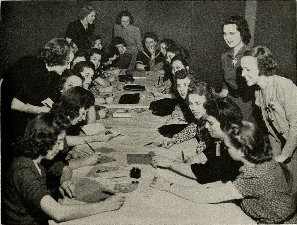 Internet Archive Book Images on Wikicommons