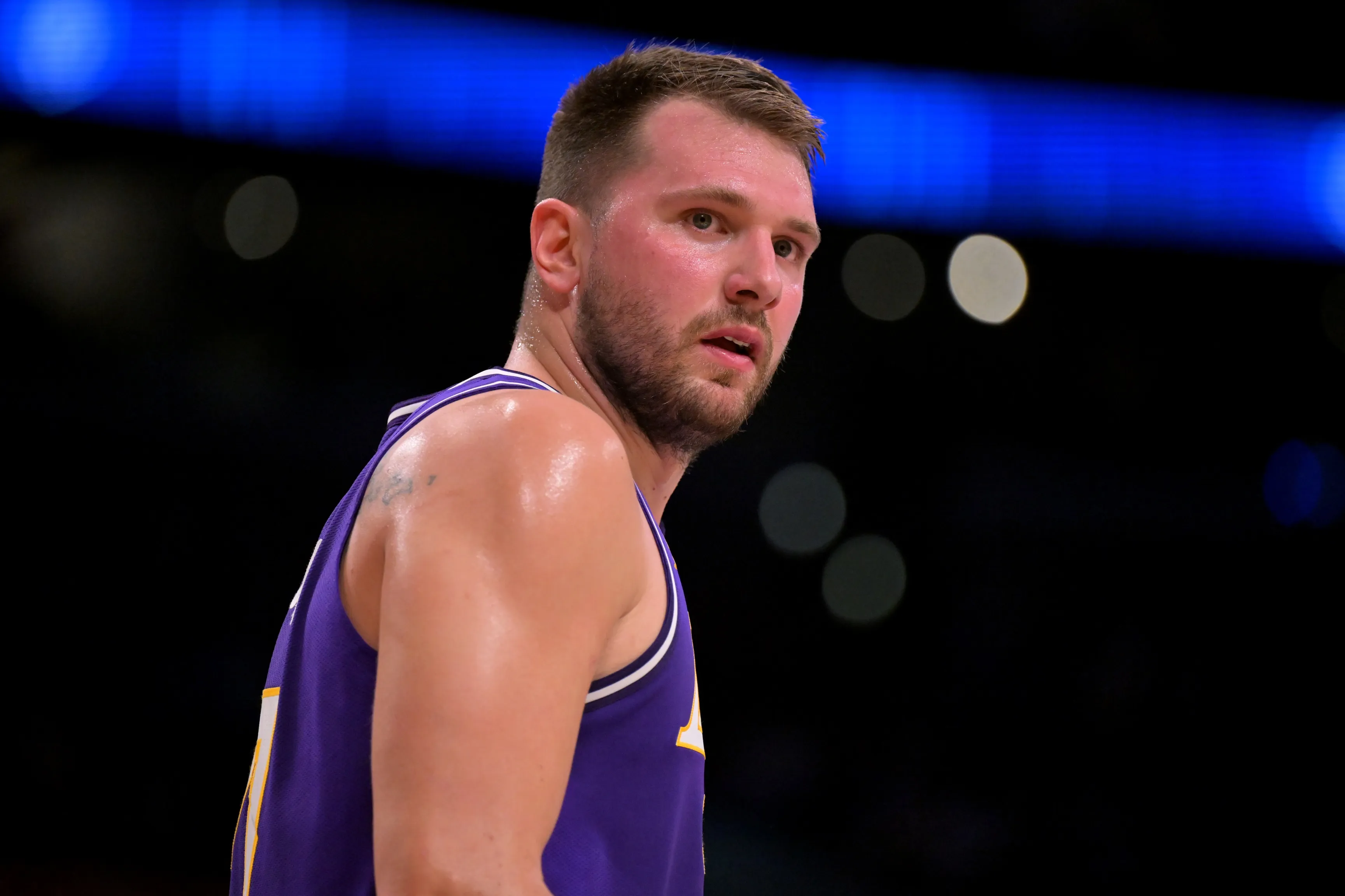 Lakers Rally Past 76ers, but Doncic's Hamstring Injury Casts Shadow Over Win