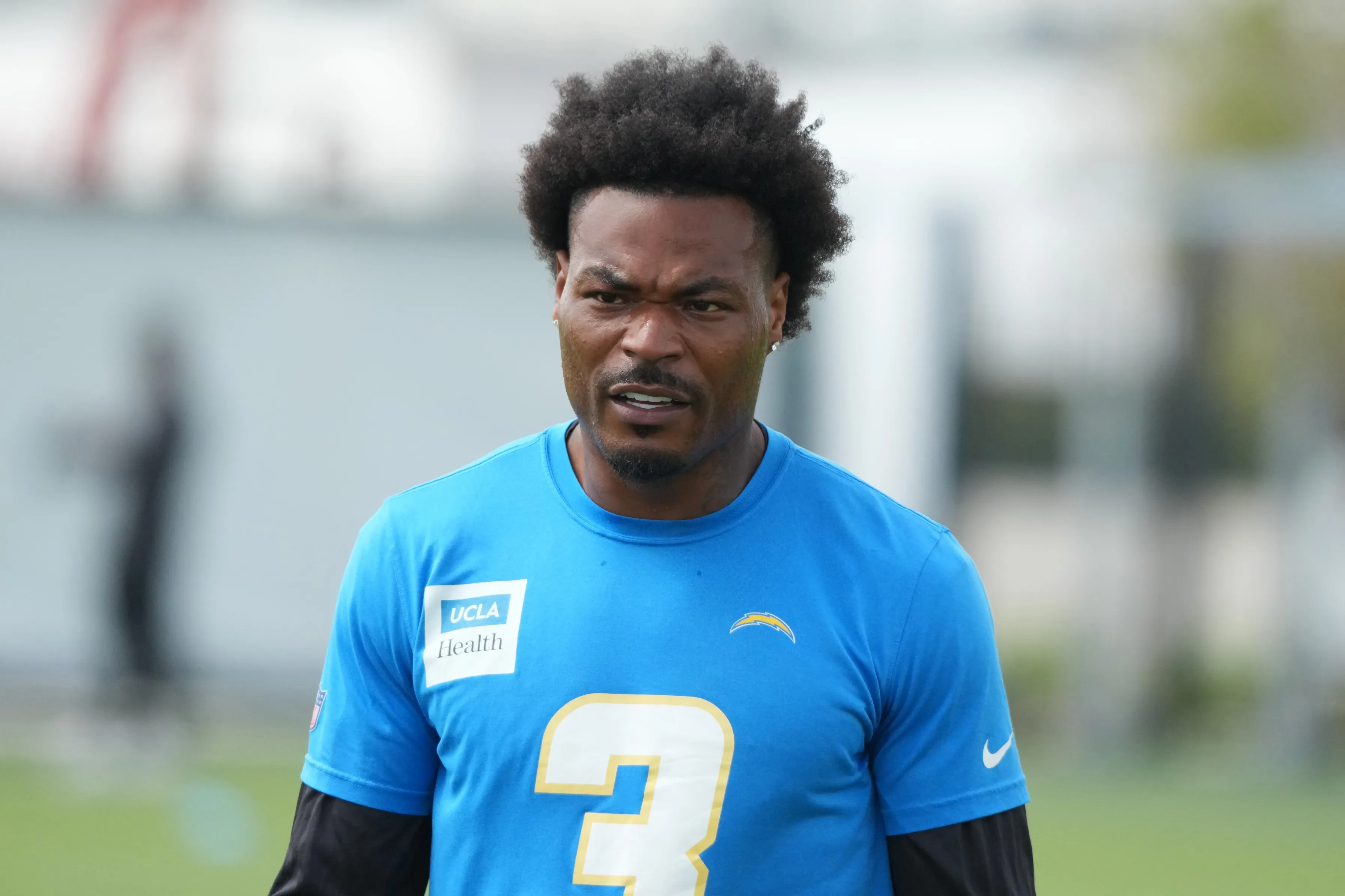 Derwin James Reacts in 3 Words After Chargers Make Record-Breaking Deal