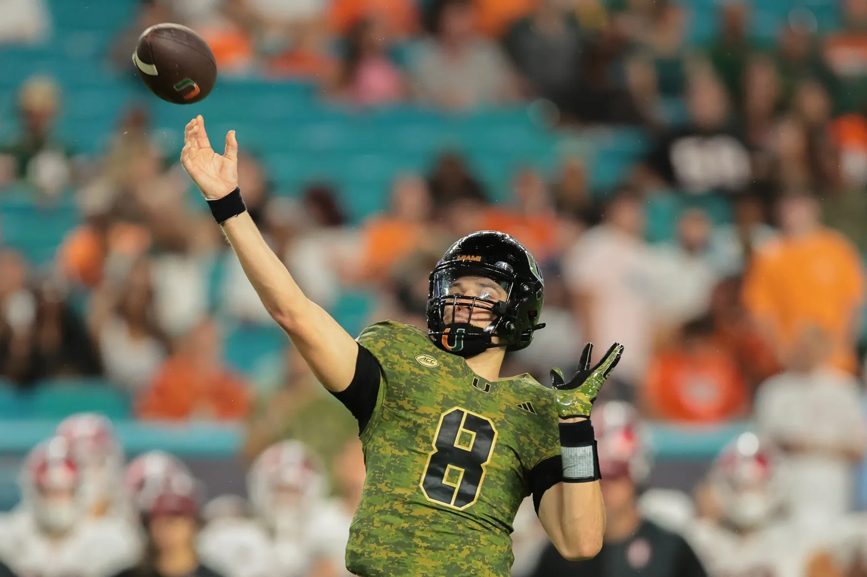 Top Defensive Lineman Keshawn Stancil Flips from Clemson to Miami, Bolstering Hurricanes’ 2026 Class