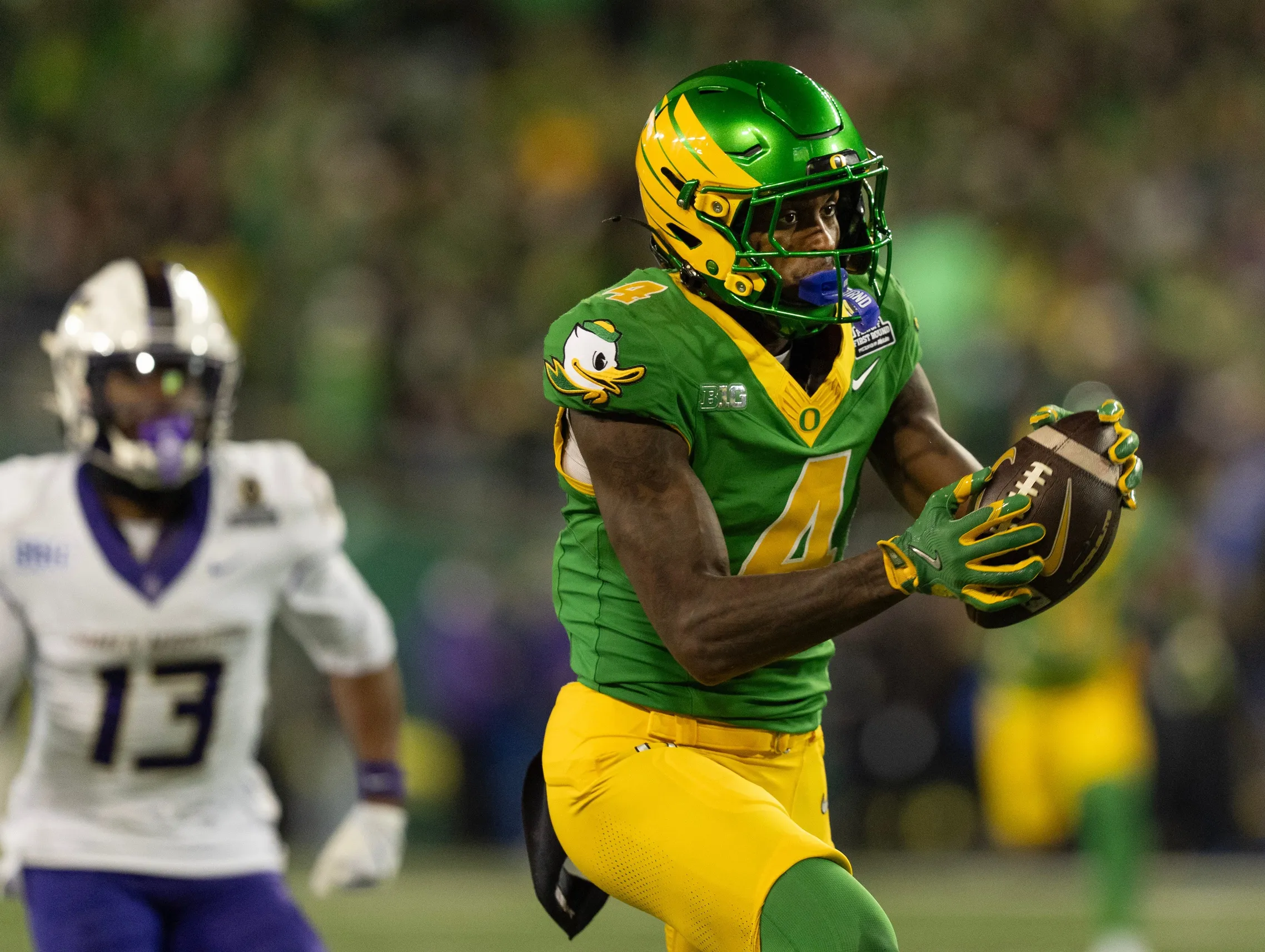Oregon Ducks Cruise Past James Madison for First CFP Win Since 2014