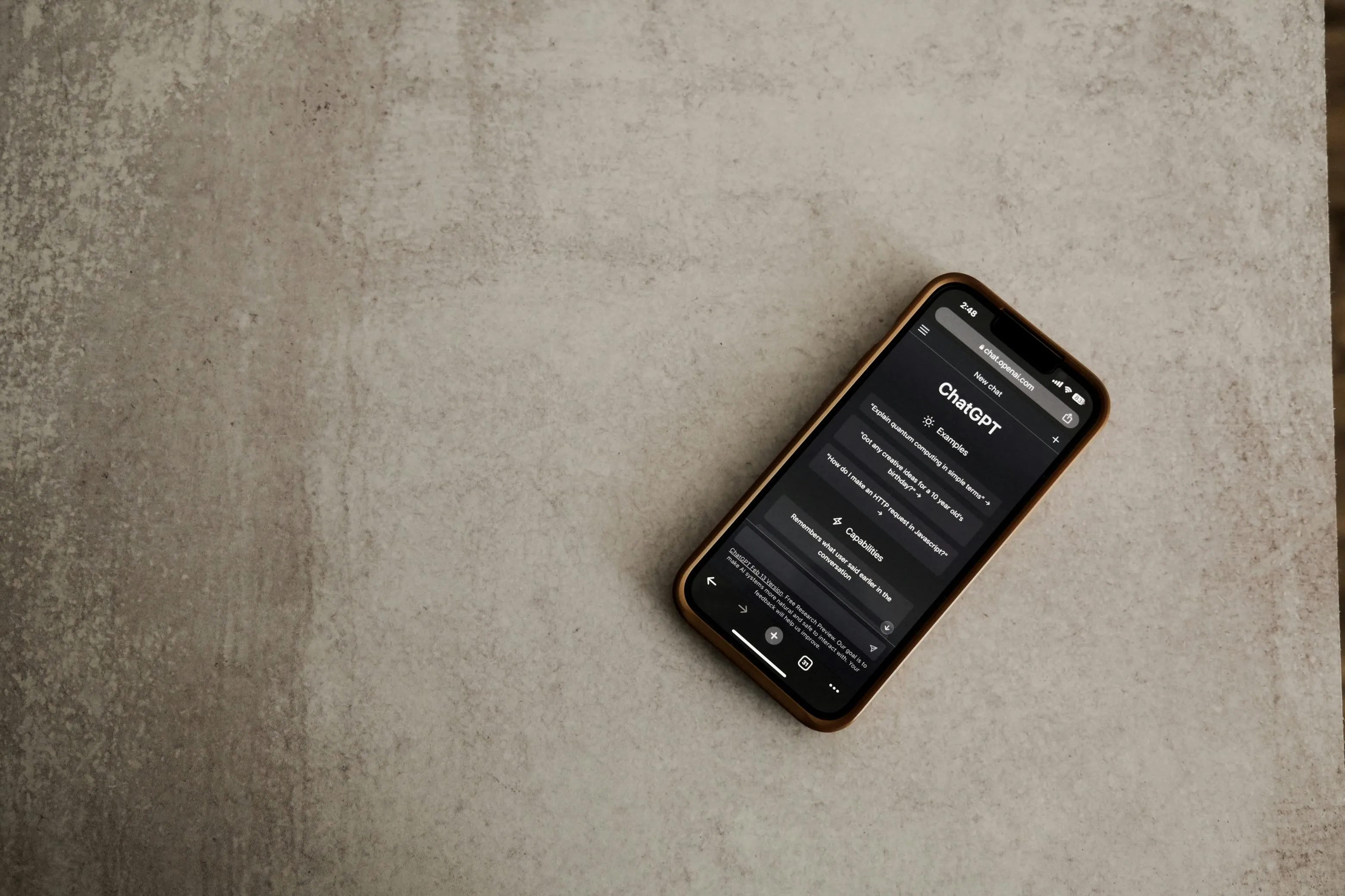 I Asked ChatGPT How to Live Like a Minimalist—Here’s the 20-Item Declutter Plan