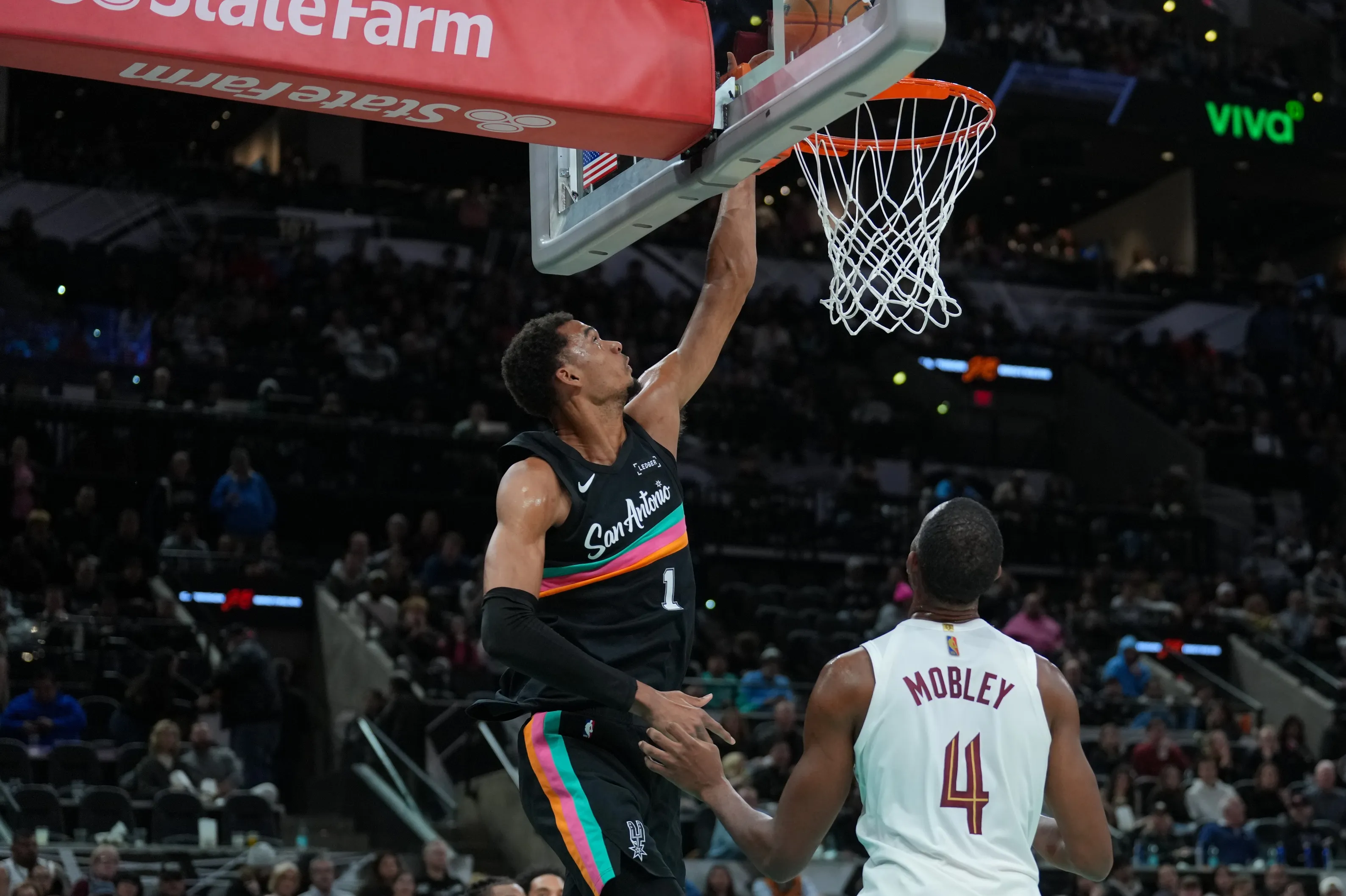 Area 51 Soars, But Spurs Fade Late in Loss to Cavaliers