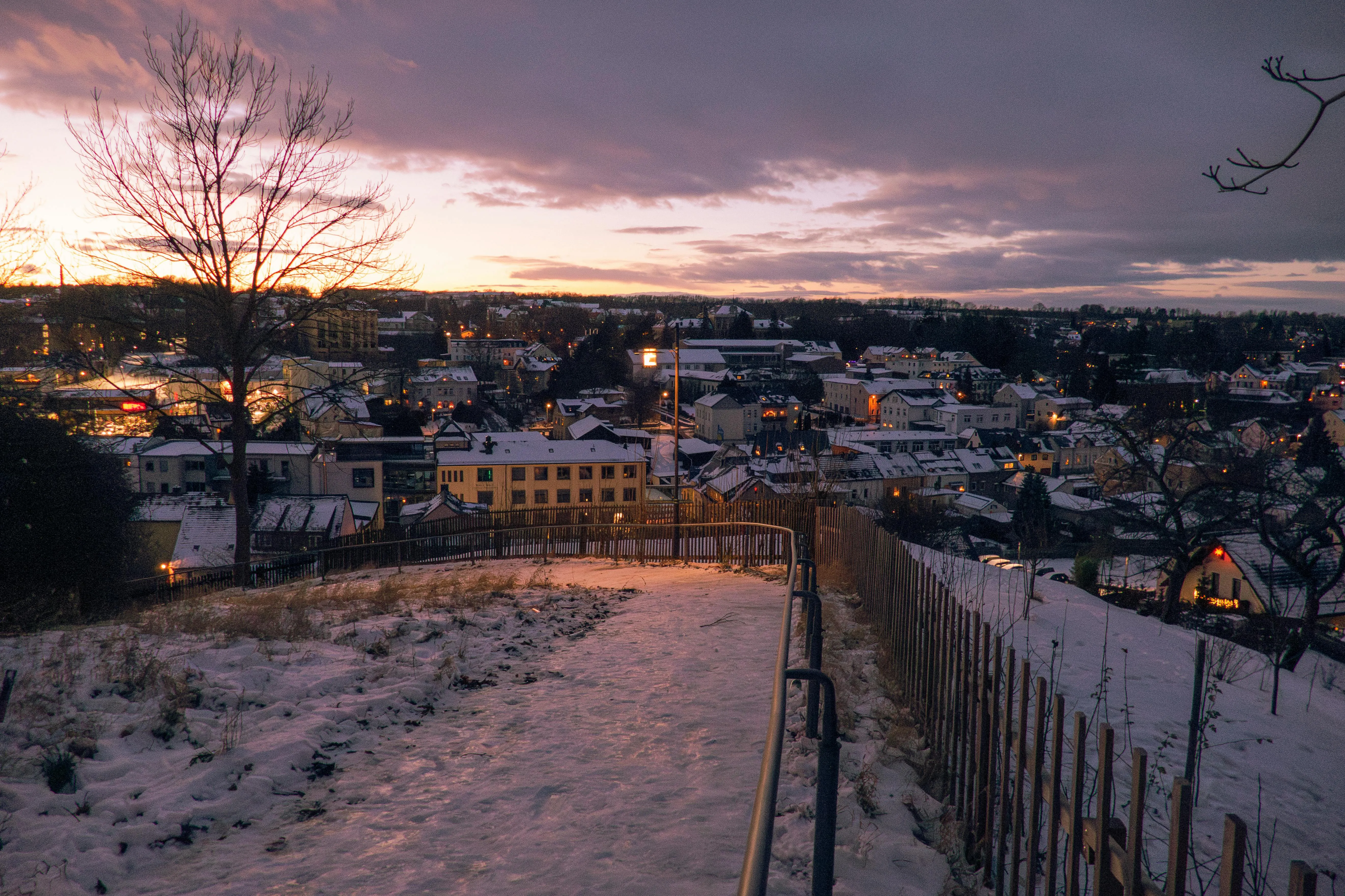12 Winter Evenings That Felt Especially Quiet